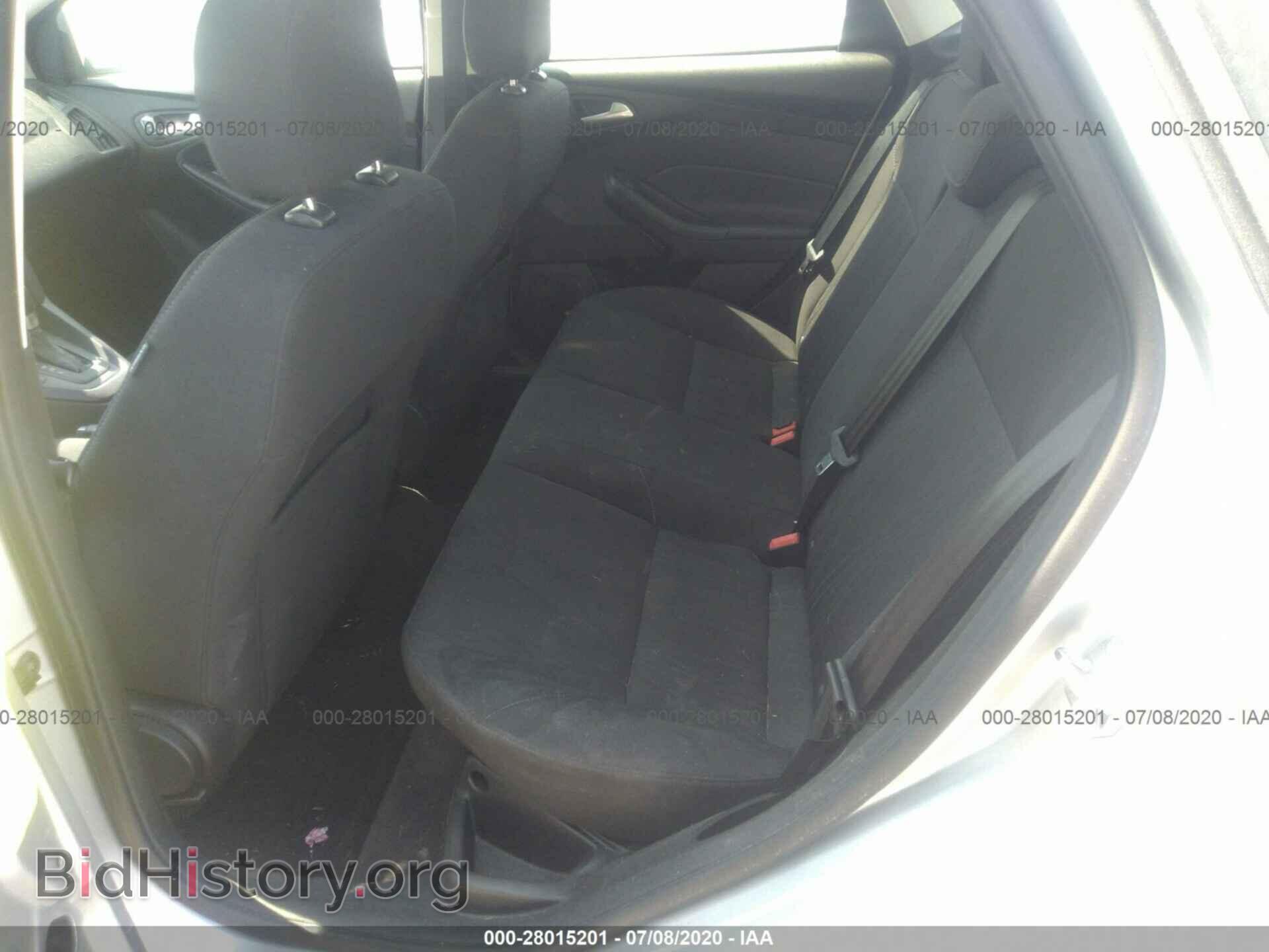 2016 FORD FOCUS - VIN: 1FADP3F27GL243875 - Фото 8