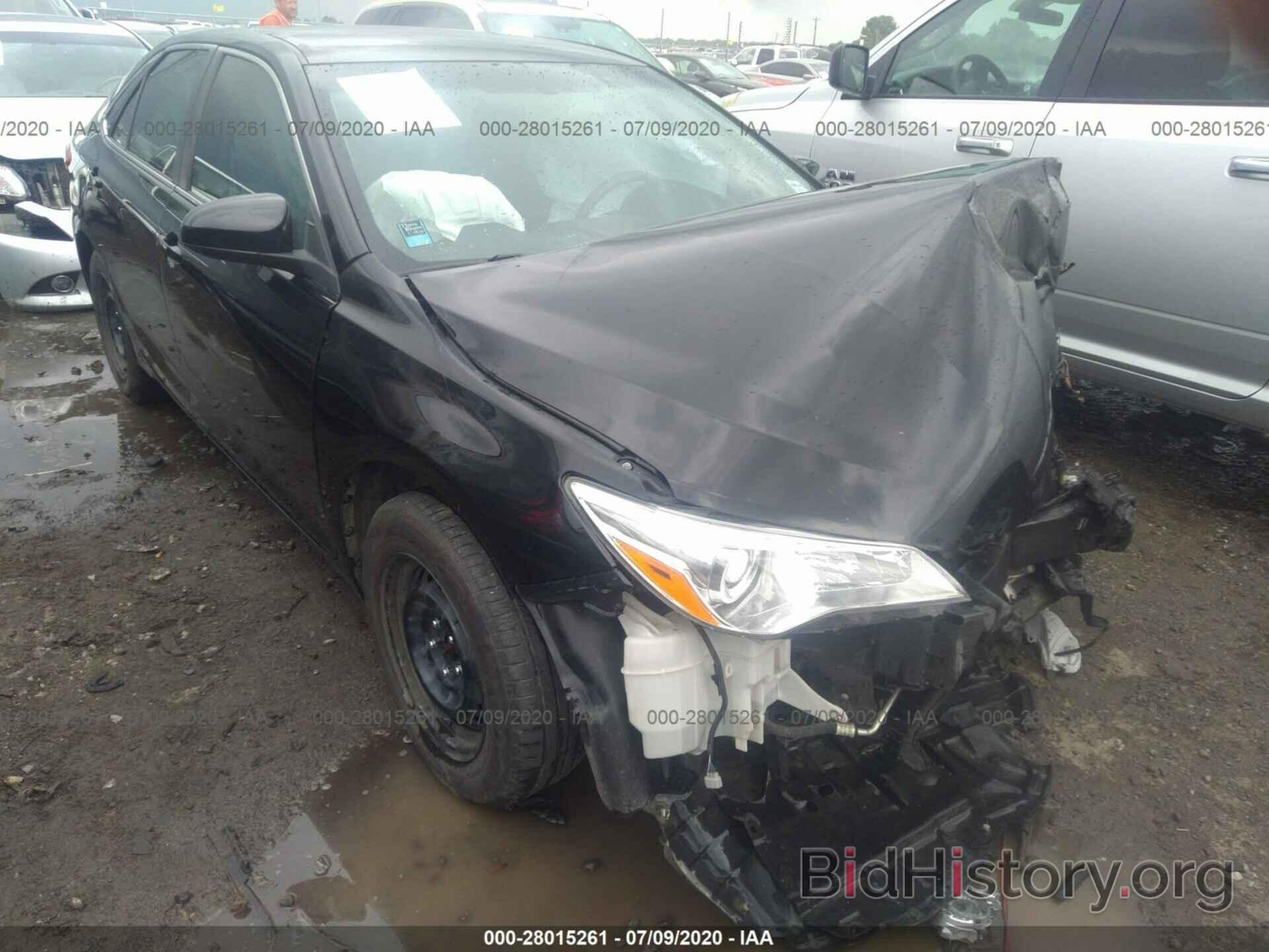 Photo 4T4BF1FK8FR506720 - TOYOTA CAMRY 2015
