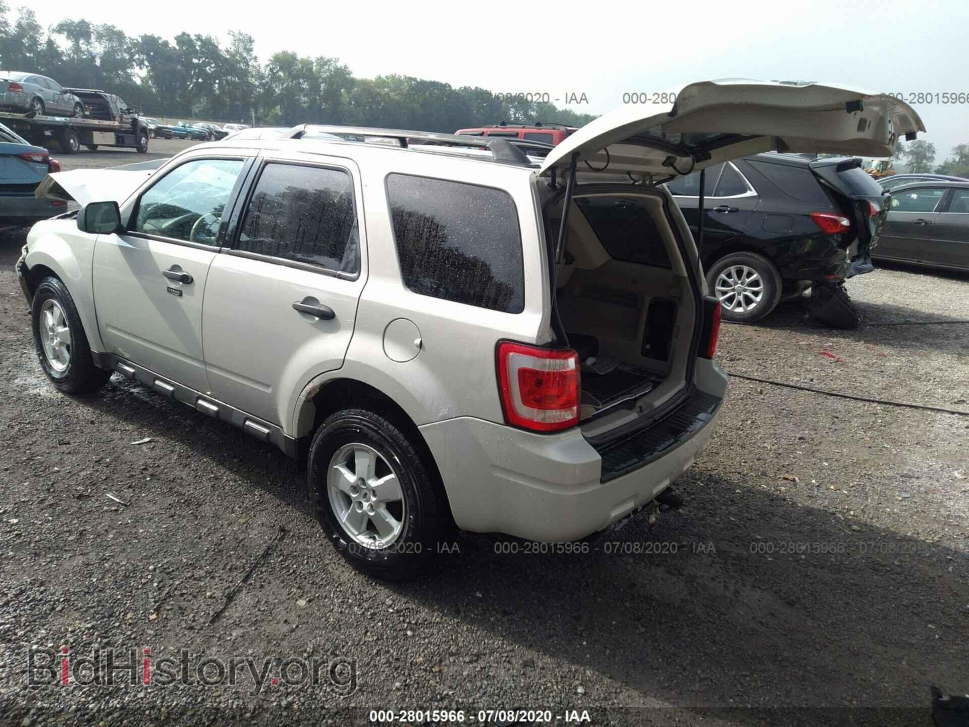 2009 FORD ESCAPE - VIN: 1FMCU93G79KA60840 - Фото 3