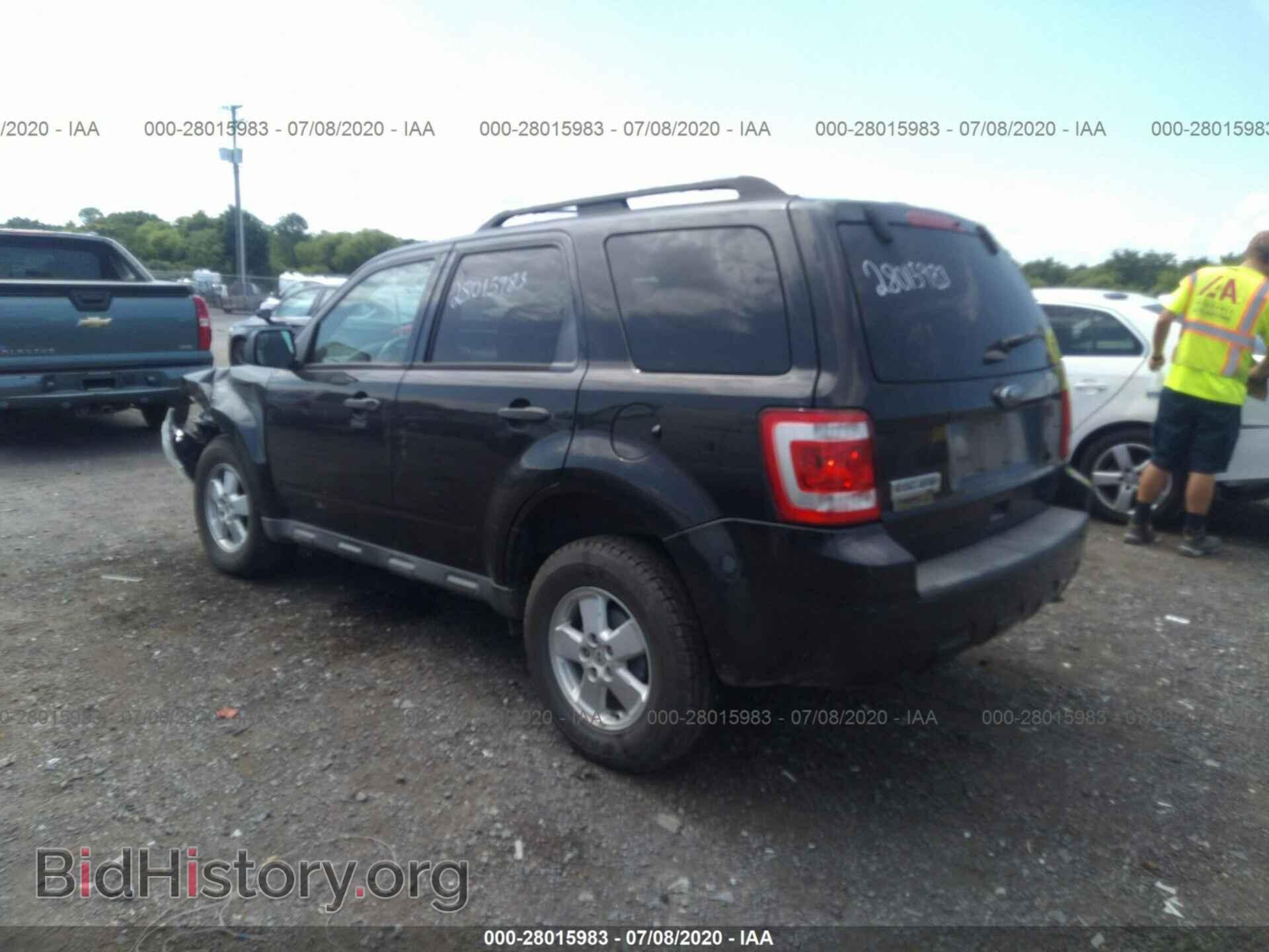 2011 FORD ESCAPE - VIN: 1FMCU9D75BKC35607 - Photo 3
