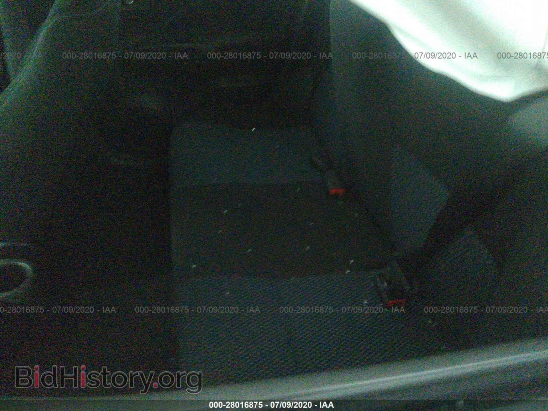2014 NISSAN VERSA NOTE - VIN: 3N1CE2CP0EL359929 - Фото 8