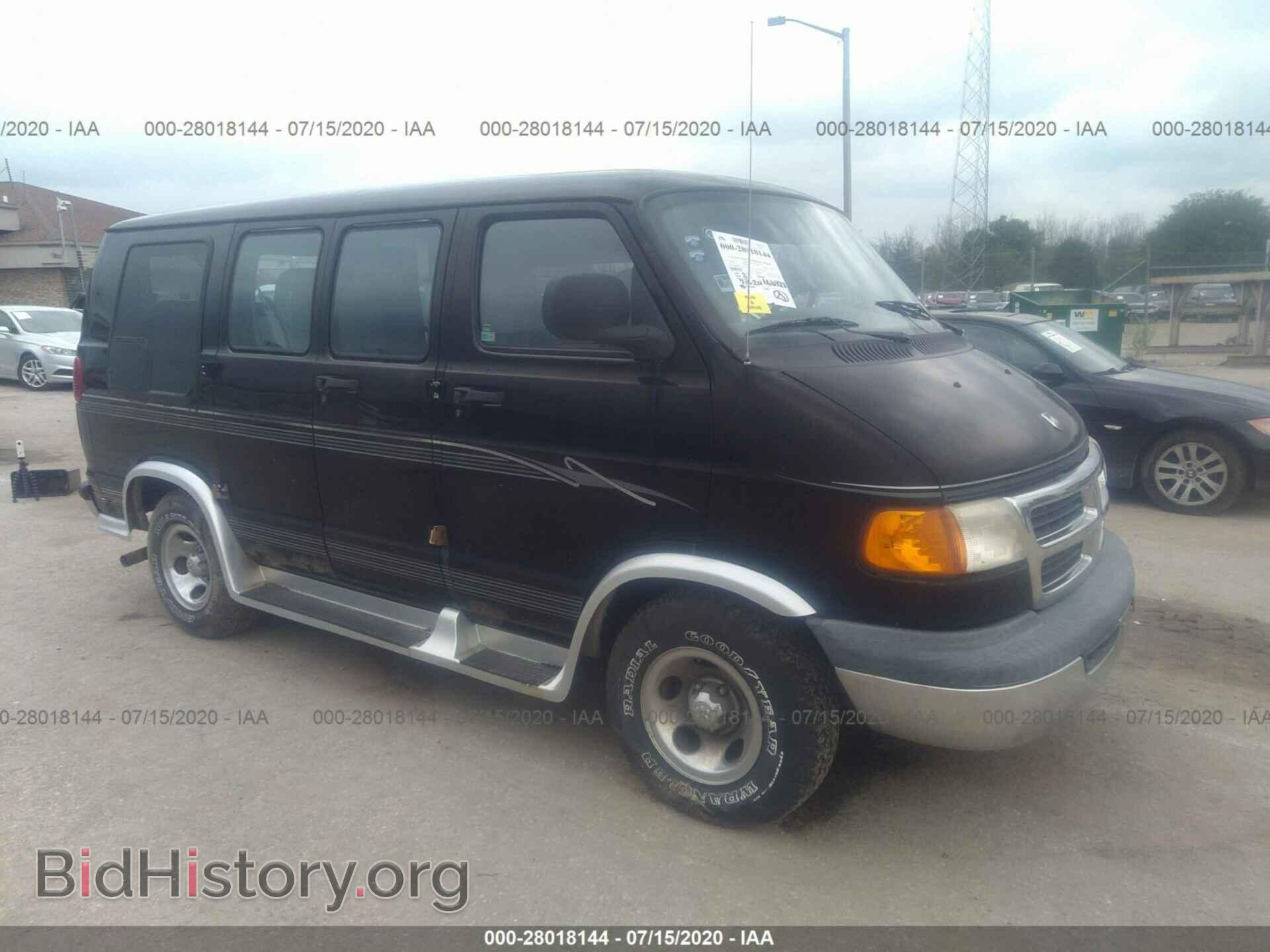 Photo 2B6HB11X4YK154143 - DODGE RAM VAN 2000