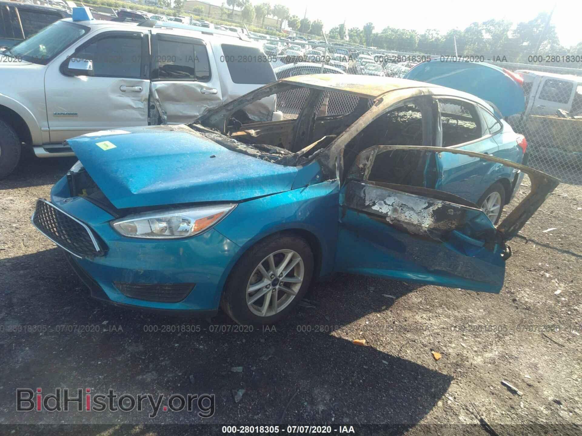 2016 FORD FOCUS - VIN: 1FADP3F2XGL266373 - Фото 2