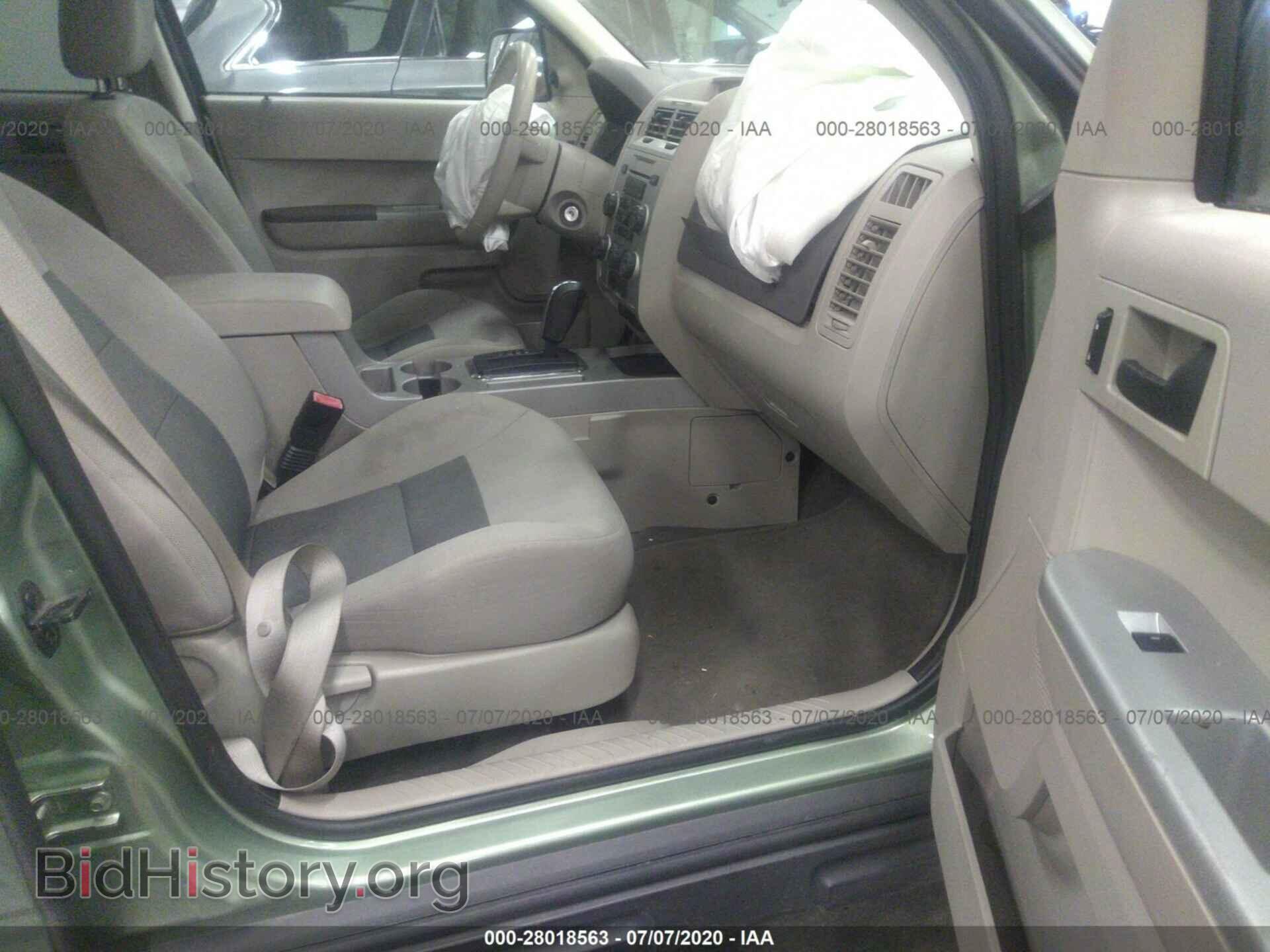 2008 FORD ESCAPE - VIN: 1FMCU59H58KA17072 - Фото 5
