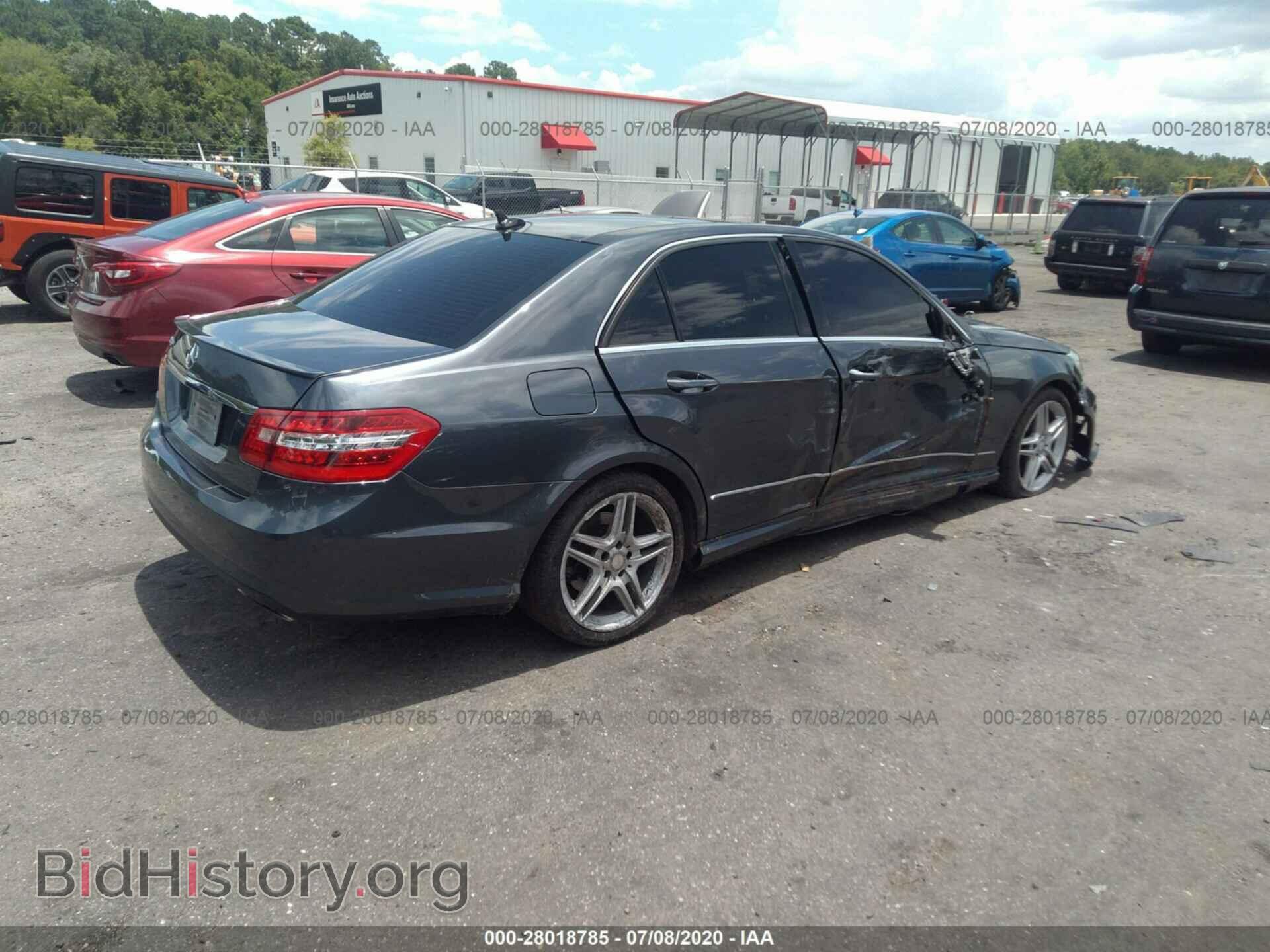 2013 MERCEDES-BENZ E-CLASS - VIN: WDDHF5KB5DA742543 - Фото 4