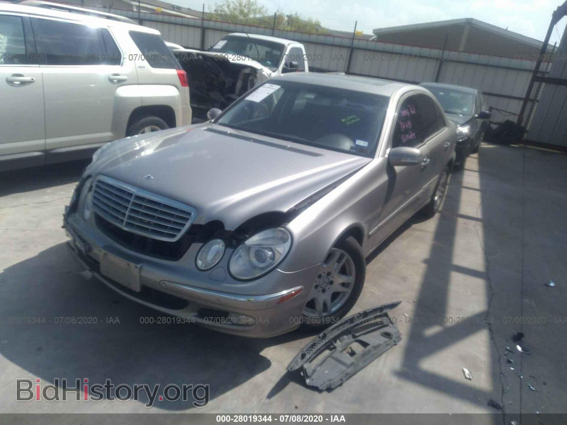 2003 MERCEDES-BENZ E-CLASS - VIN: WDBUF65J33X110619 - Photo 2