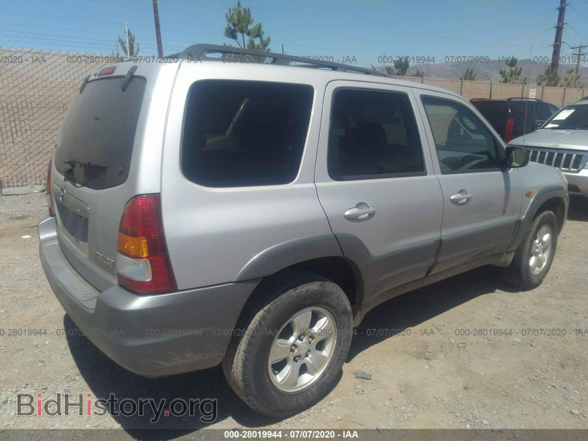 2002 MAZDA TRIBUTE - VIN: 4F2YU09122KM47150 - Photo 4