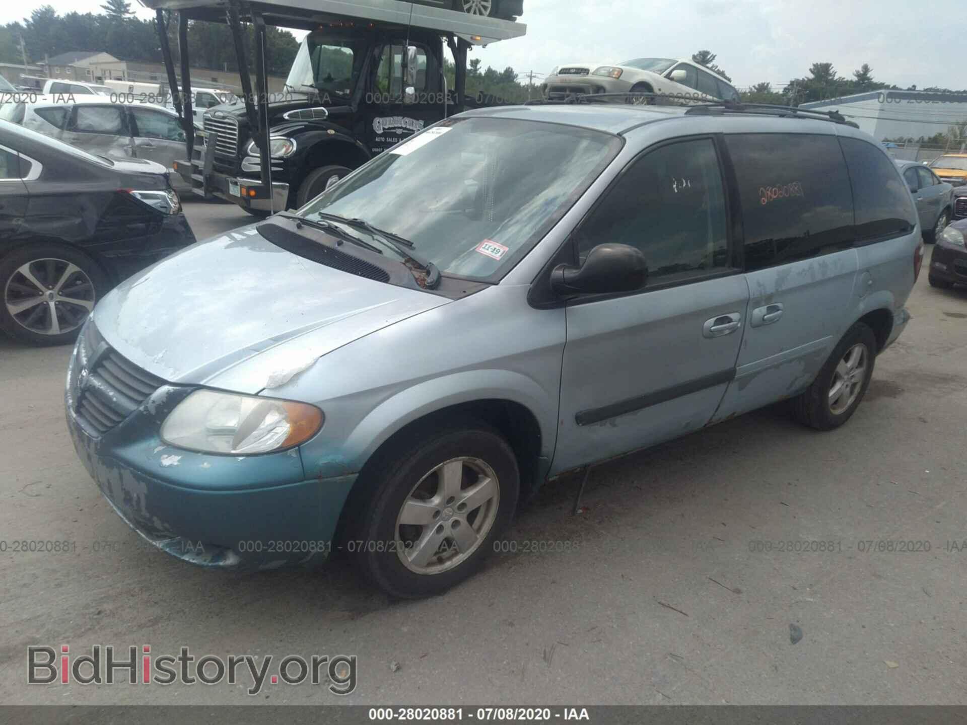 2005 DODGE CARAVAN - VIN: 1D4GP45R25B228699 - Photo 2
