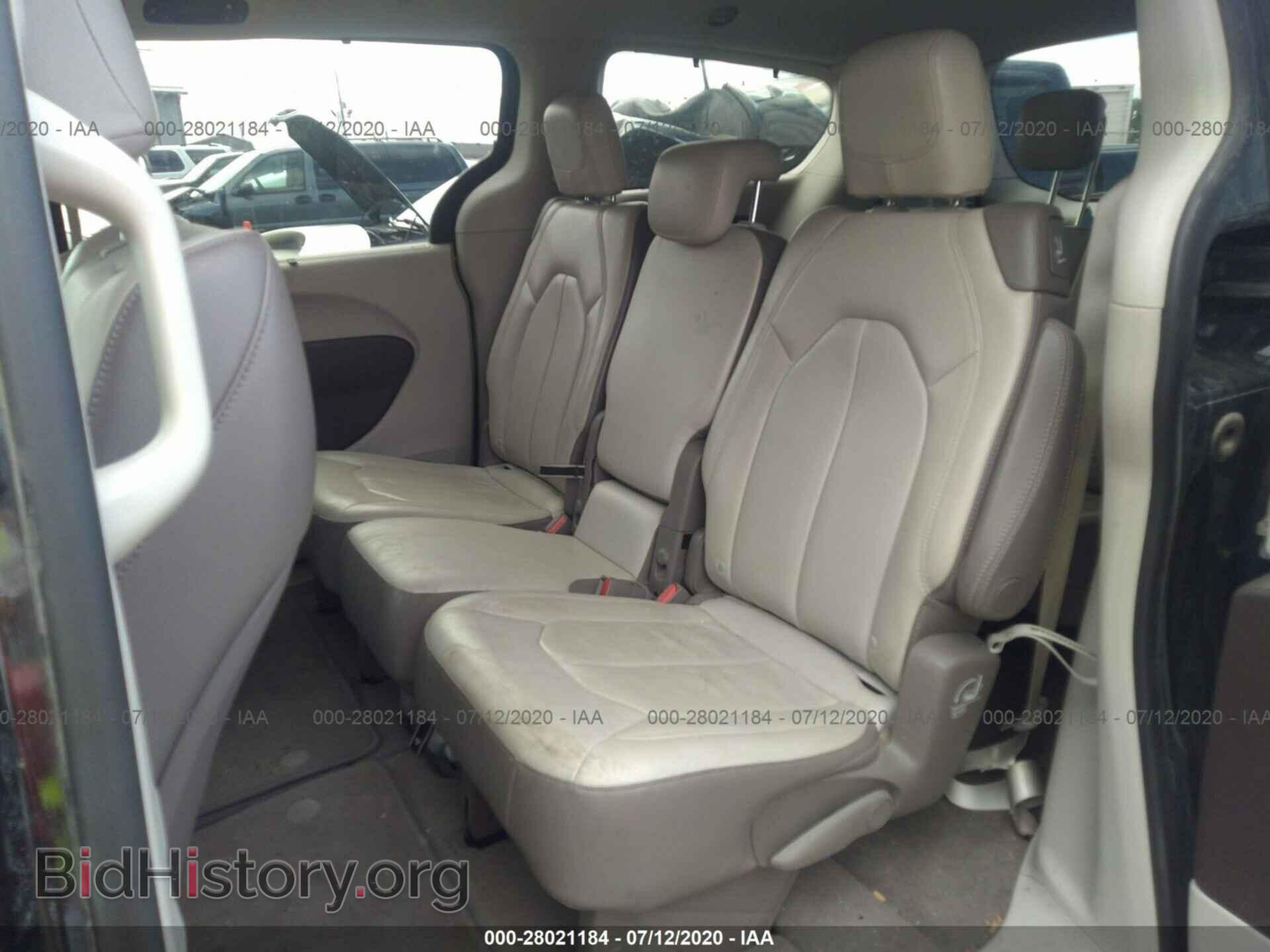 2018 CHRYSLER PACIFICA - VIN: 2C4RC1BG2JR270160 - Фото 8