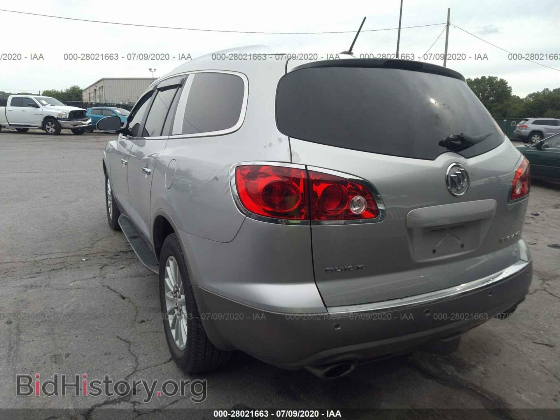 2012 BUICK ENCLAVE - VIN: 5GAKRCED0CJ225398 - Фото 3