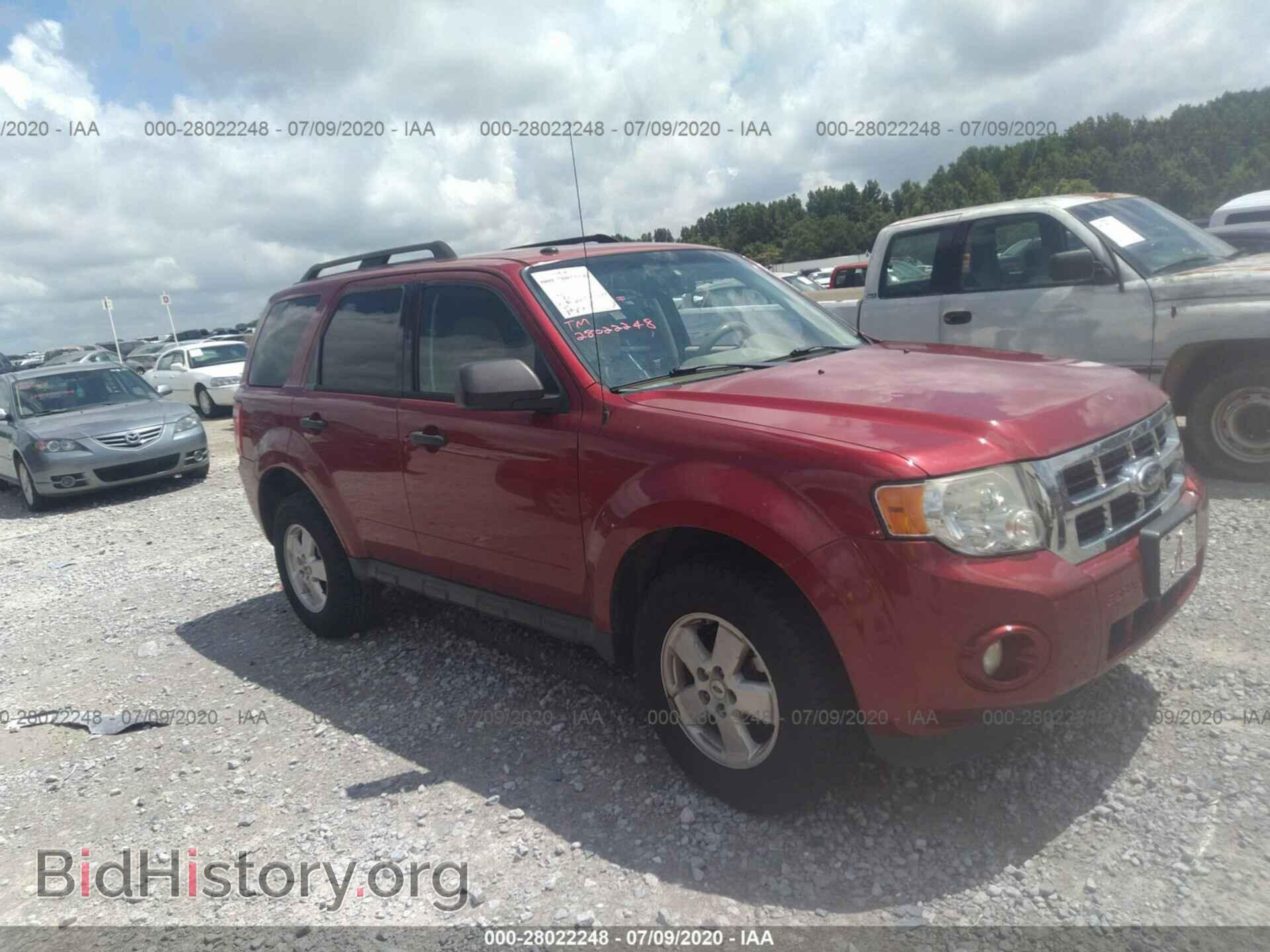 Фотография 1FMCU0D79CKB56809 - FORD ESCAPE 2012