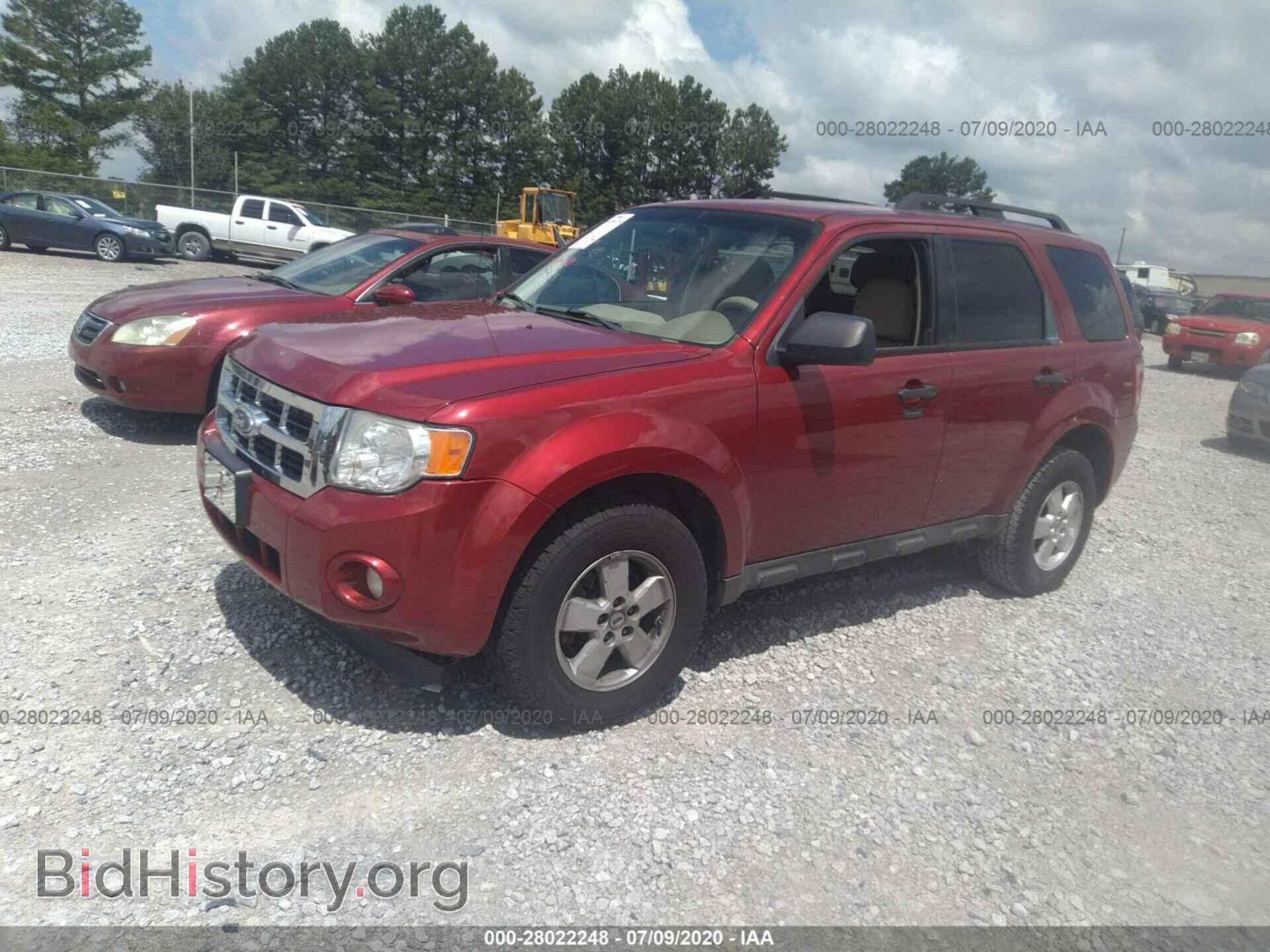 2012 FORD ESCAPE - VIN: 1FMCU0D79CKB56809 - Фото 2