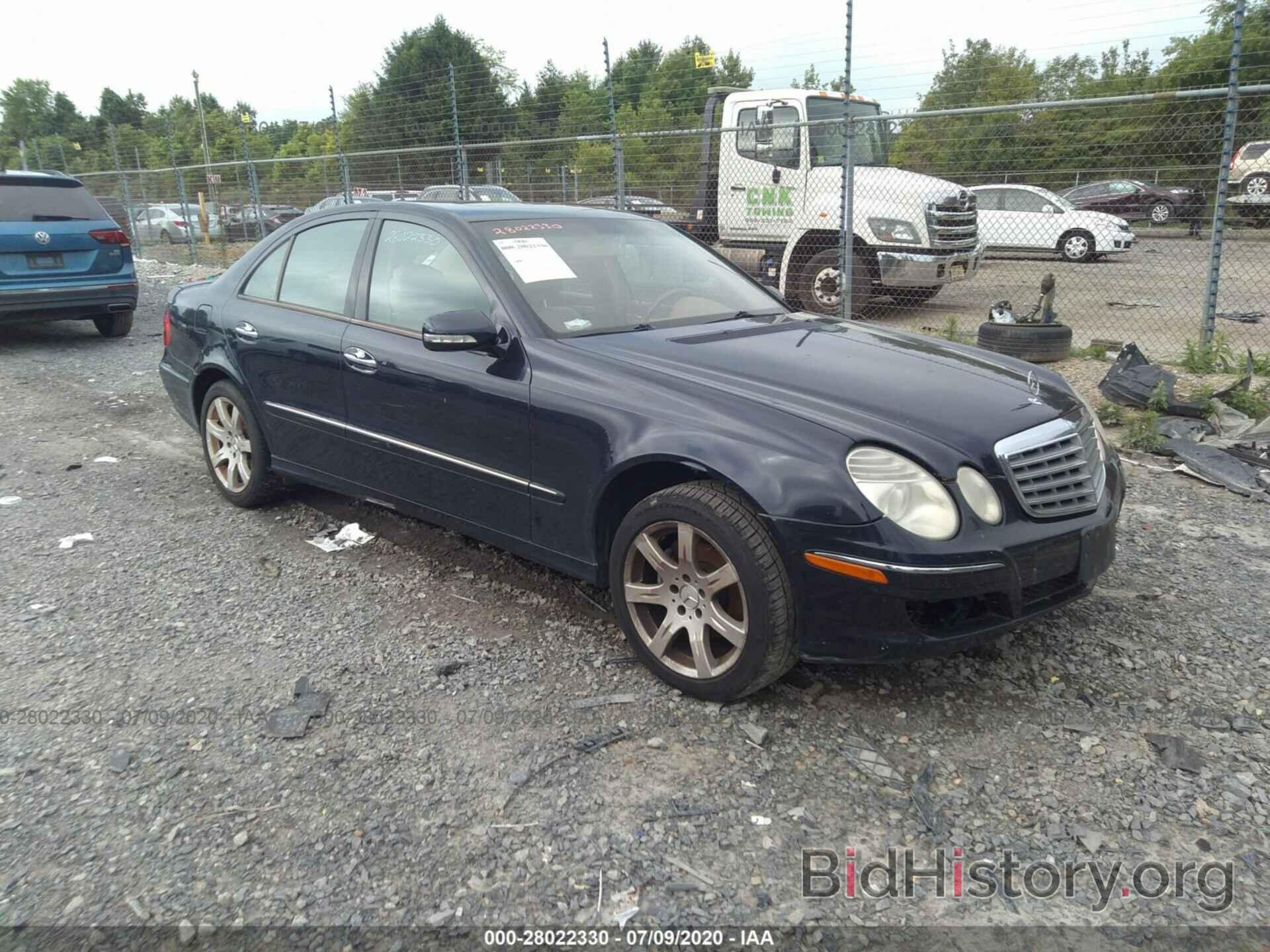 Фотография WDBUF56X77B037173 - MERCEDES-BENZ E 2007