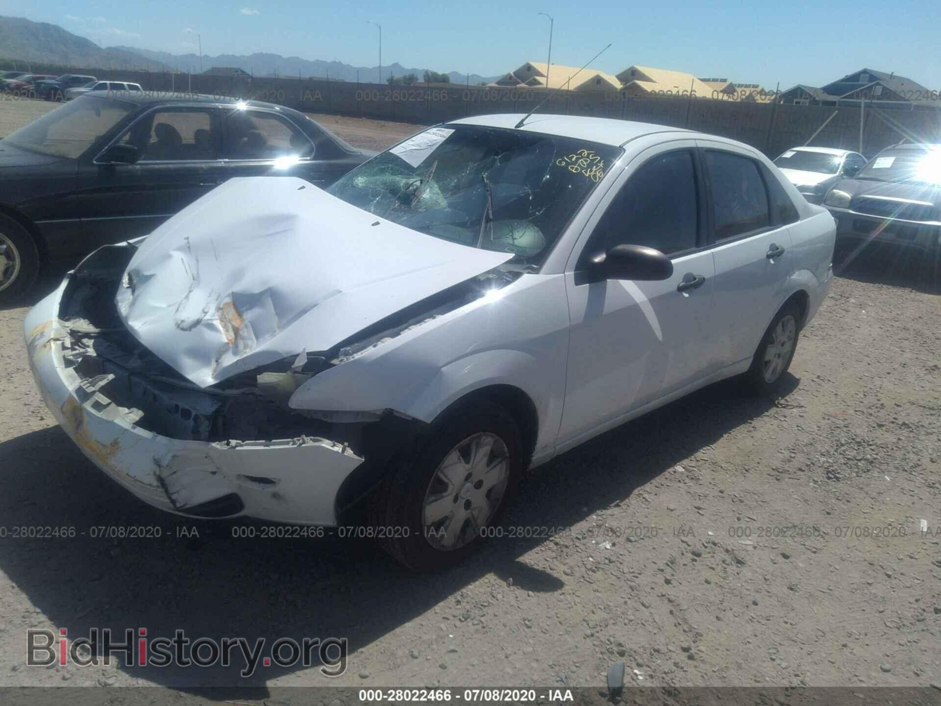 2006 FORD FOCUS - VIN: 1FAFP34N06W173915 - Фото 2