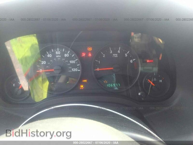 2012 Jeep COMPASS (VIN 1C4NJDEBXCD717197) — photo 7 of 11