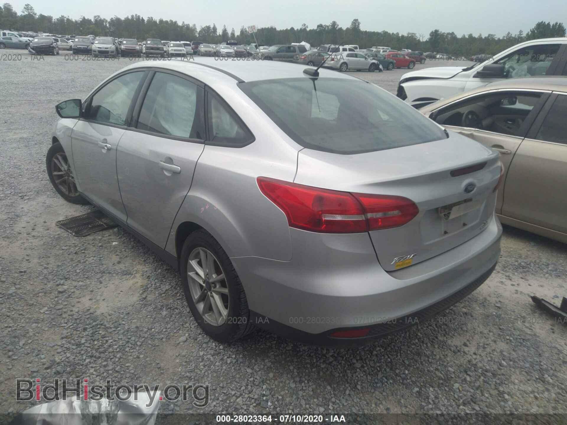 2016 FORD FOCUS - VIN: 1FADP3F2XGL261450 - Фото 3