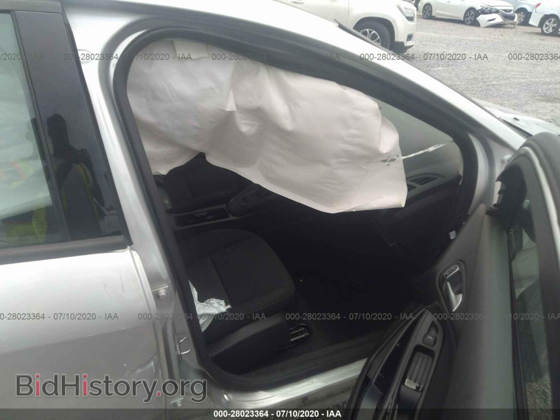 2016 FORD FOCUS - VIN: 1FADP3F2XGL261450 - Фото 5