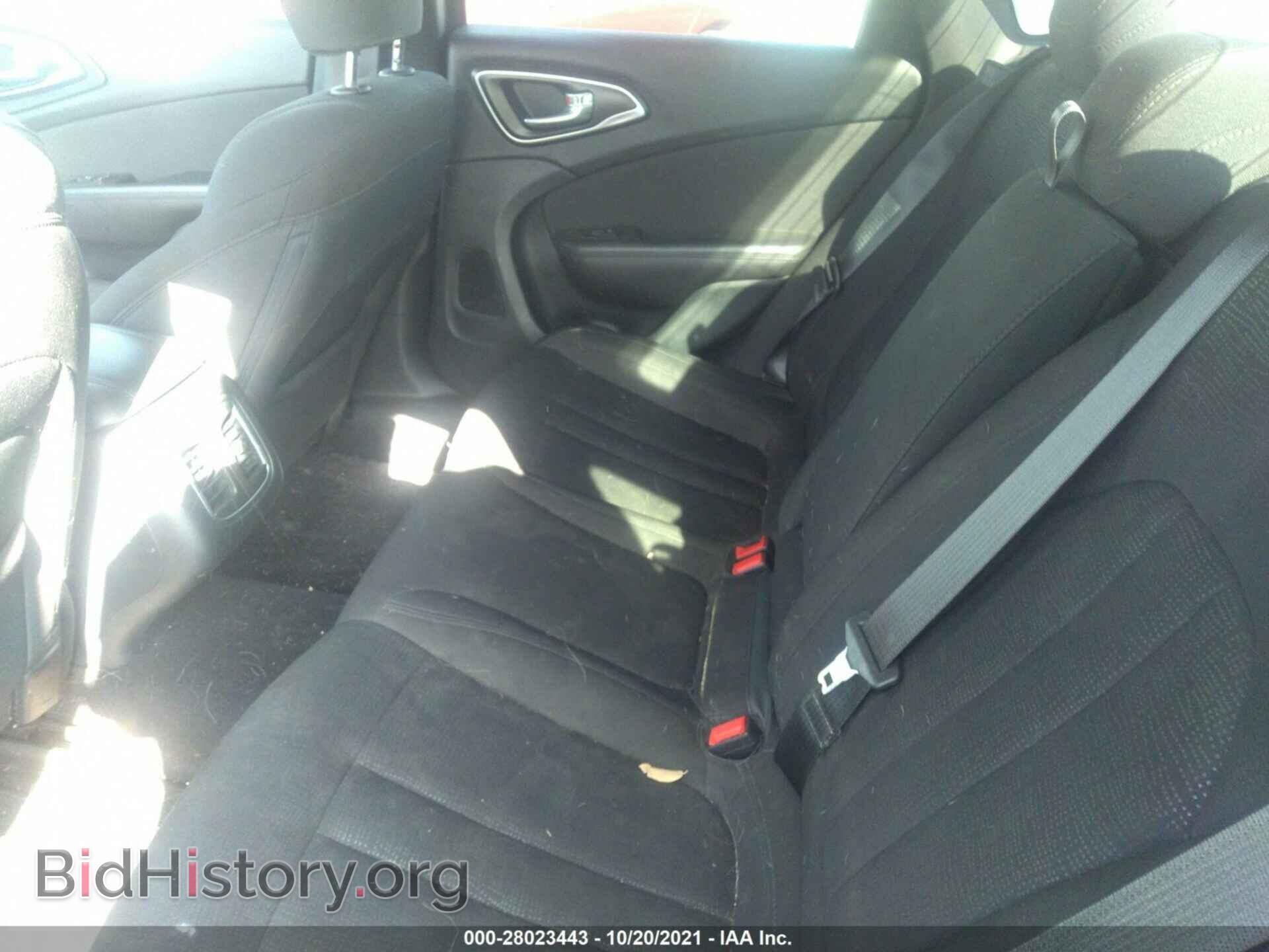 2015 CHRYSLER 200 - VIN: 1C3CCCAB9FN683046 - Фото 8