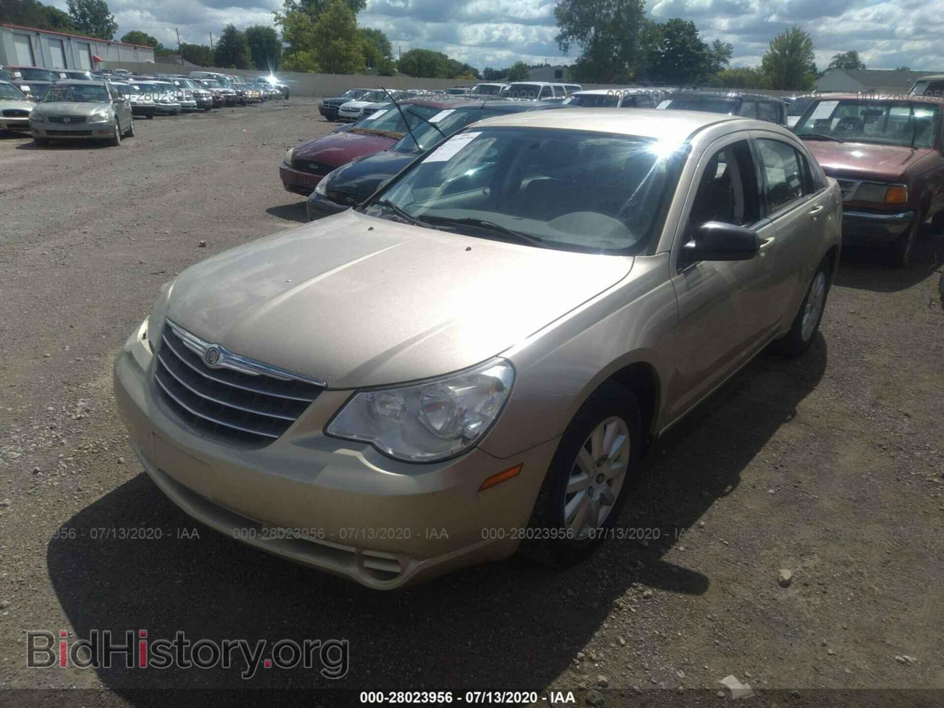 2010 CHRYSLER SEBRING - VIN: 1C3CC4FBXAN190256 - Фото 2