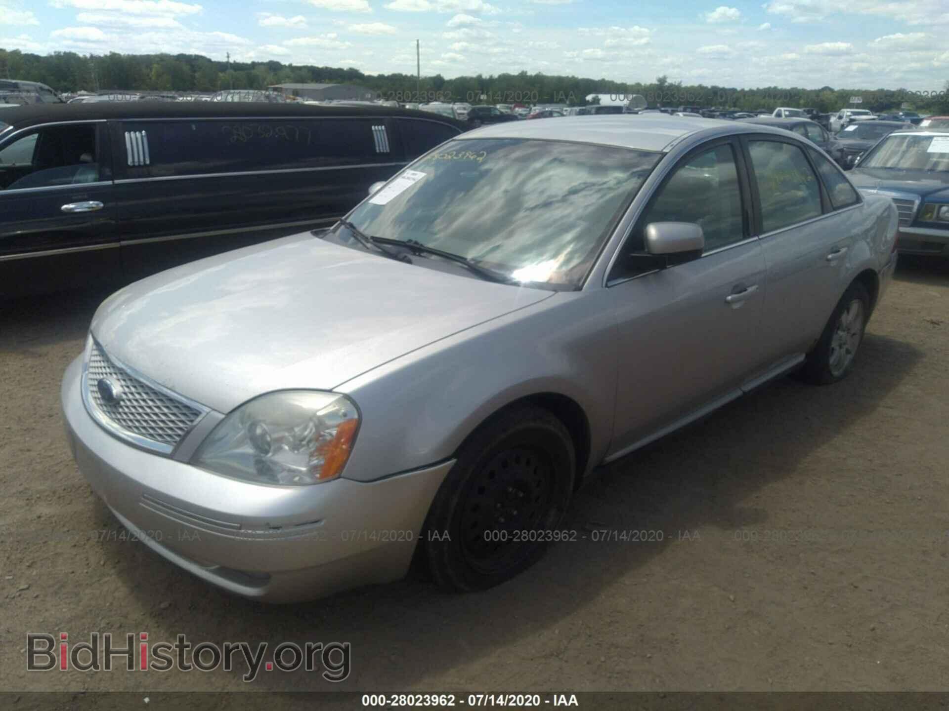 2006 FORD FIVE HUNDRED - VIN: 1FAFP24186G186803 - Photo 2