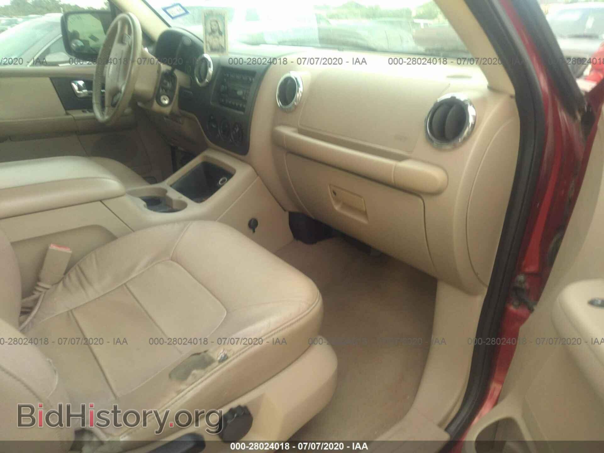 2005 FORD EXPEDITION - VIN: 1FMPU15505LA40092 - Фото 5