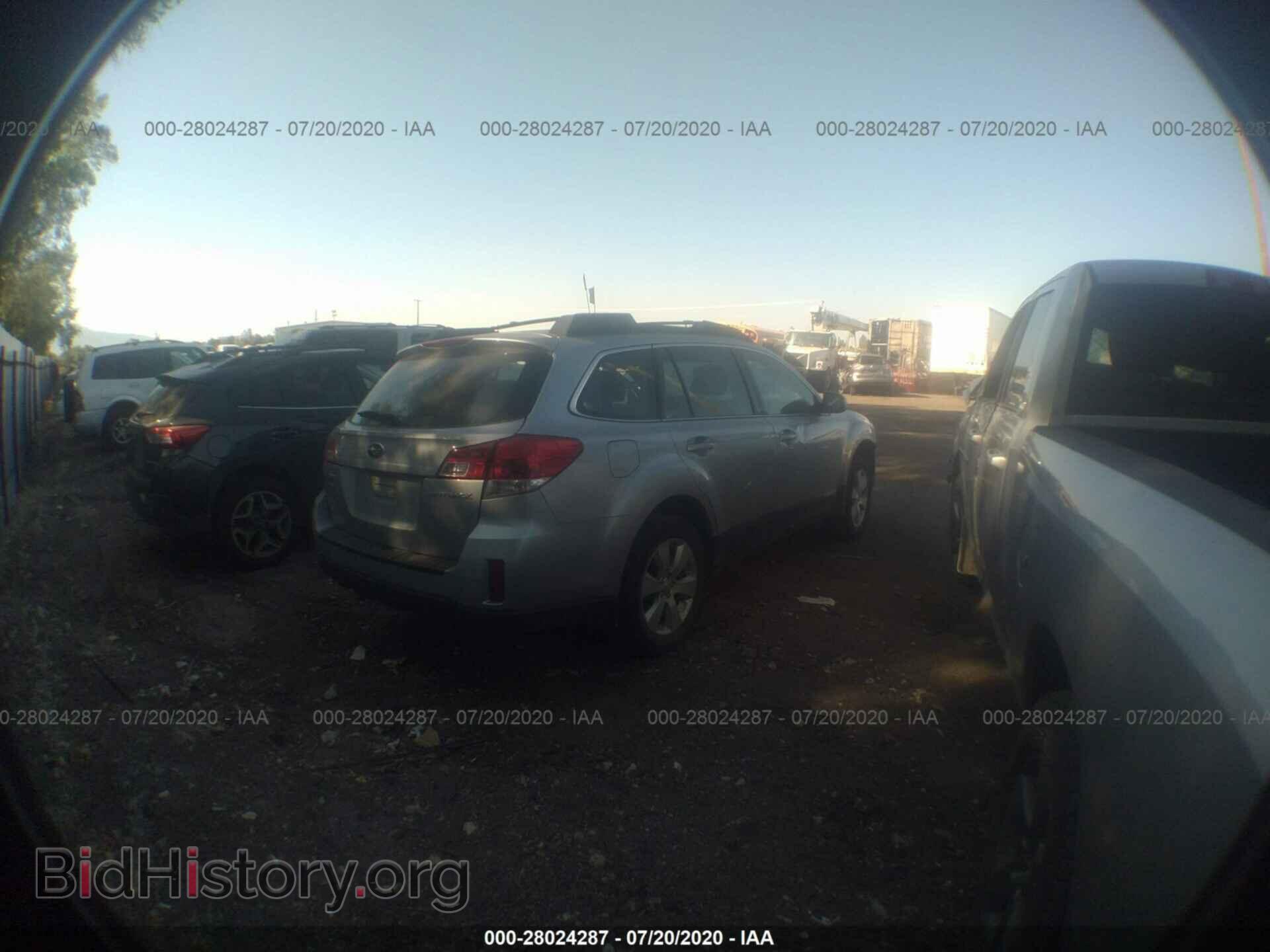 2012 SUBARU OUTBACK - VIN: 4S4BRCACXC3229096 - Photo 4