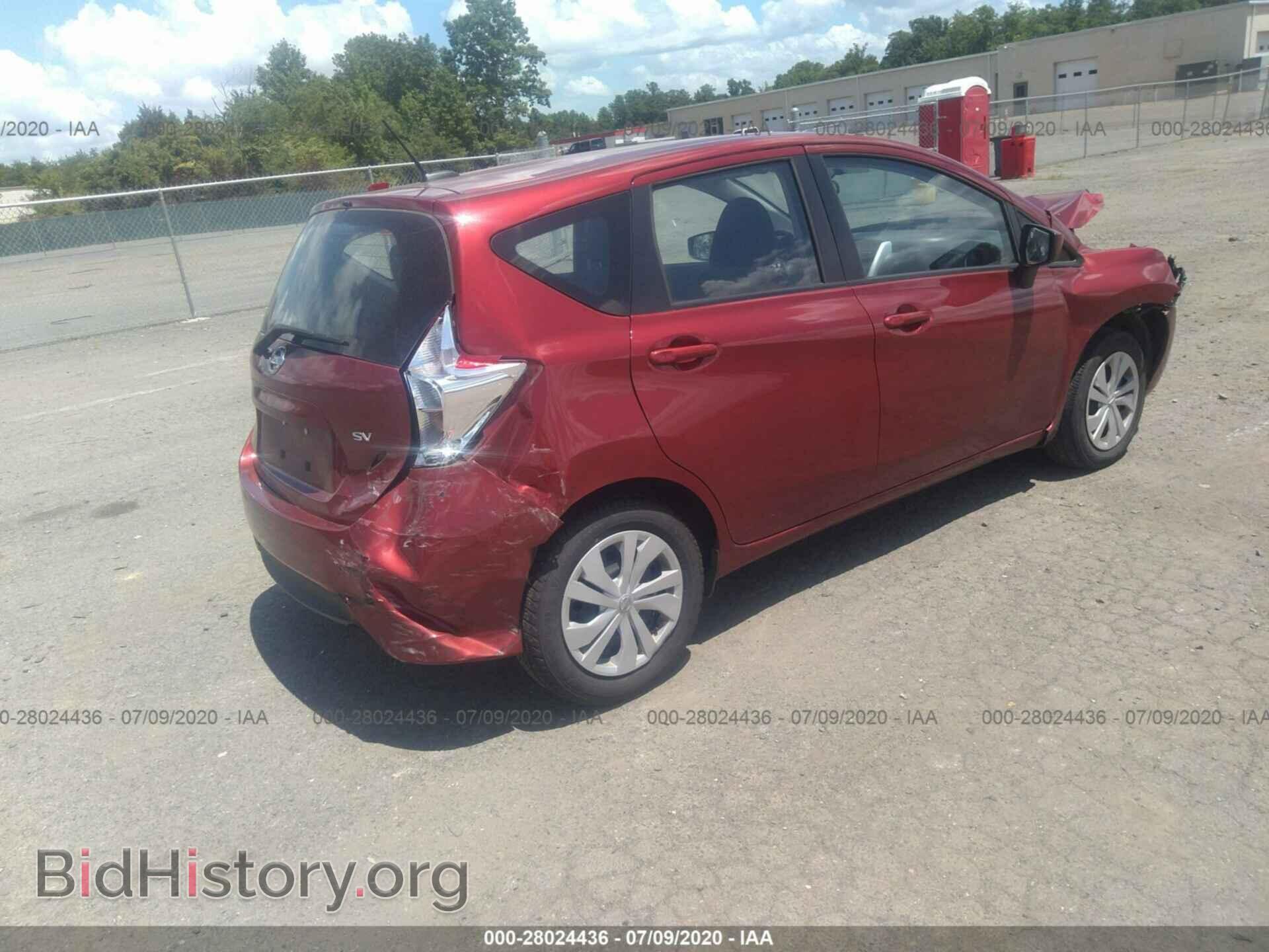 2017 NISSAN VERSA NOTE - VIN: 3N1CE2CPXHL375642 - Фото 4