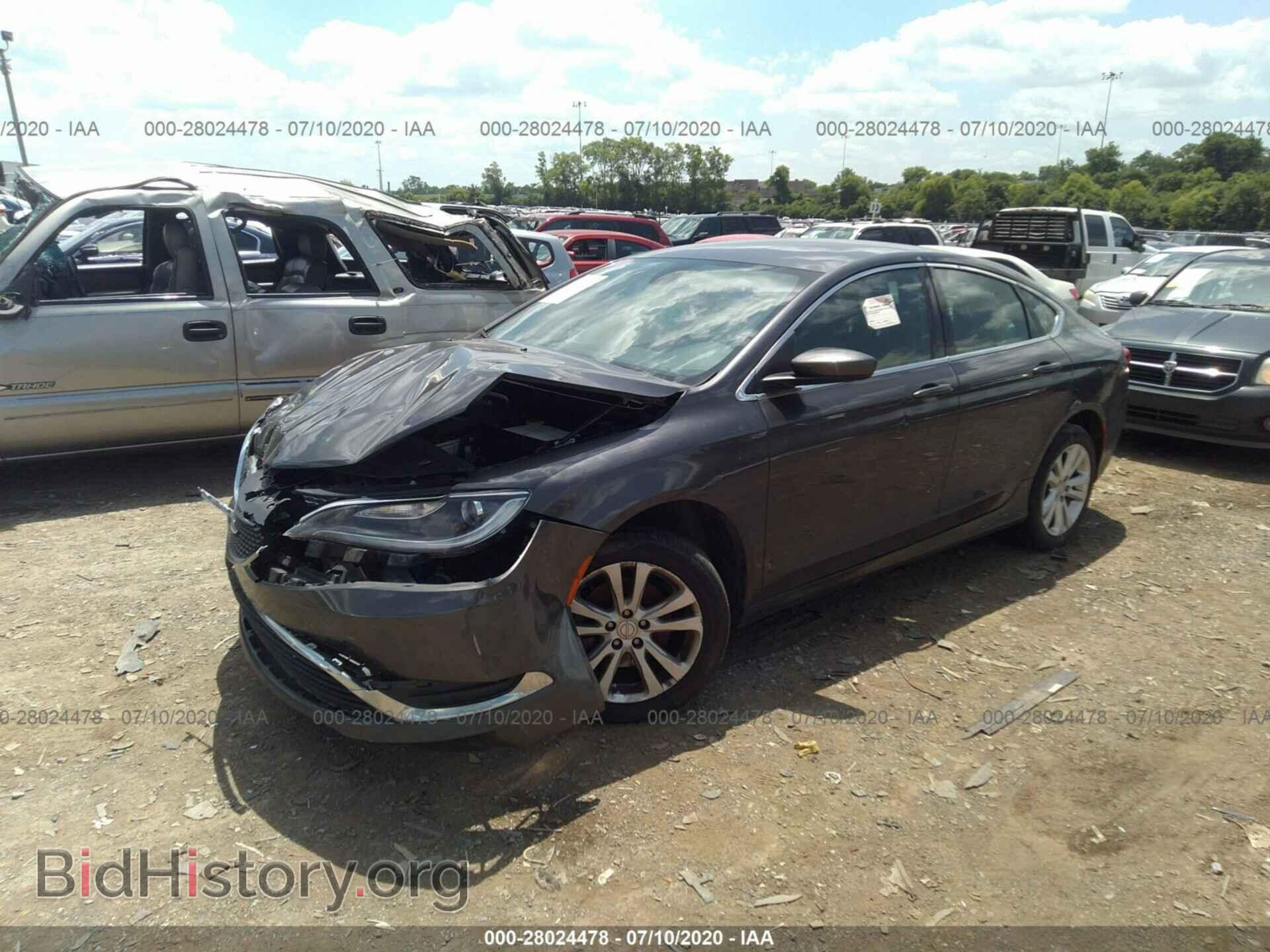 2016 CHRYSLER 200 - VIN: 1C2CCCAB2GN136928 - Фото 2