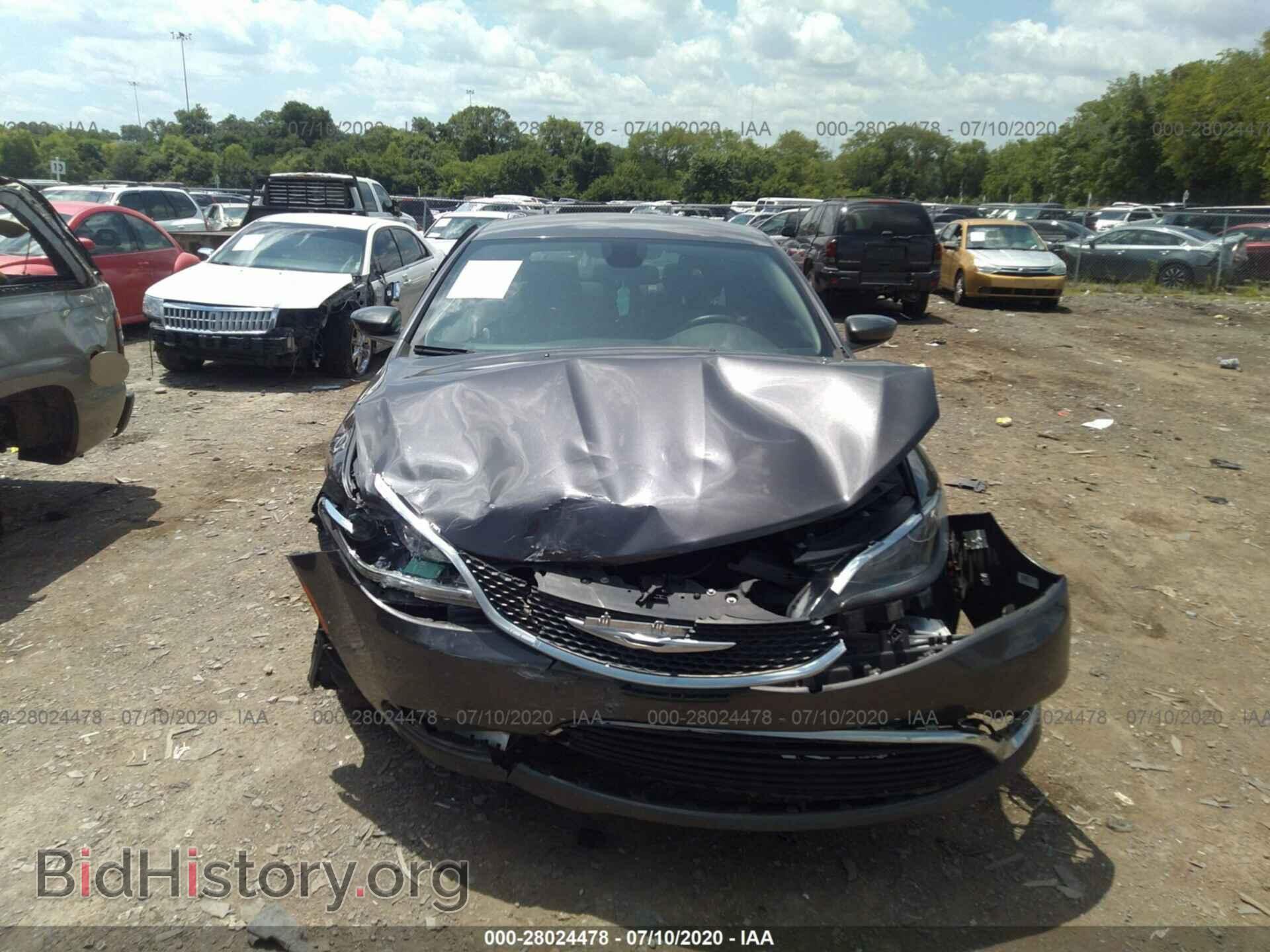 2016 CHRYSLER 200 - VIN: 1C2CCCAB2GN136928 - Фото 6