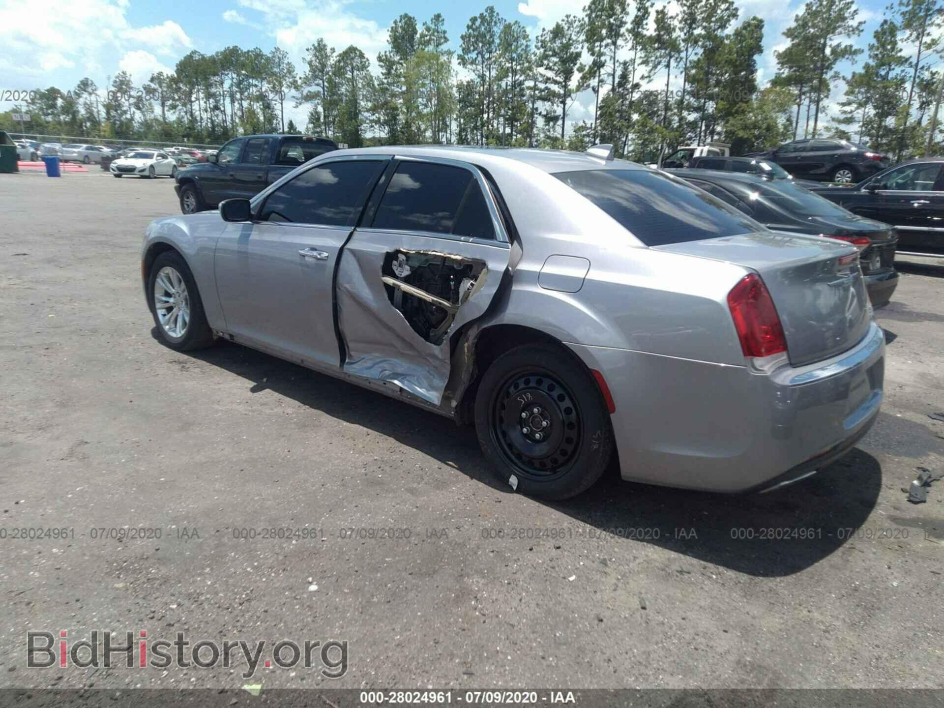 2016 CHRYSLER 300 - VIN: 2C3CCAEG5GH328573 - Фото 3