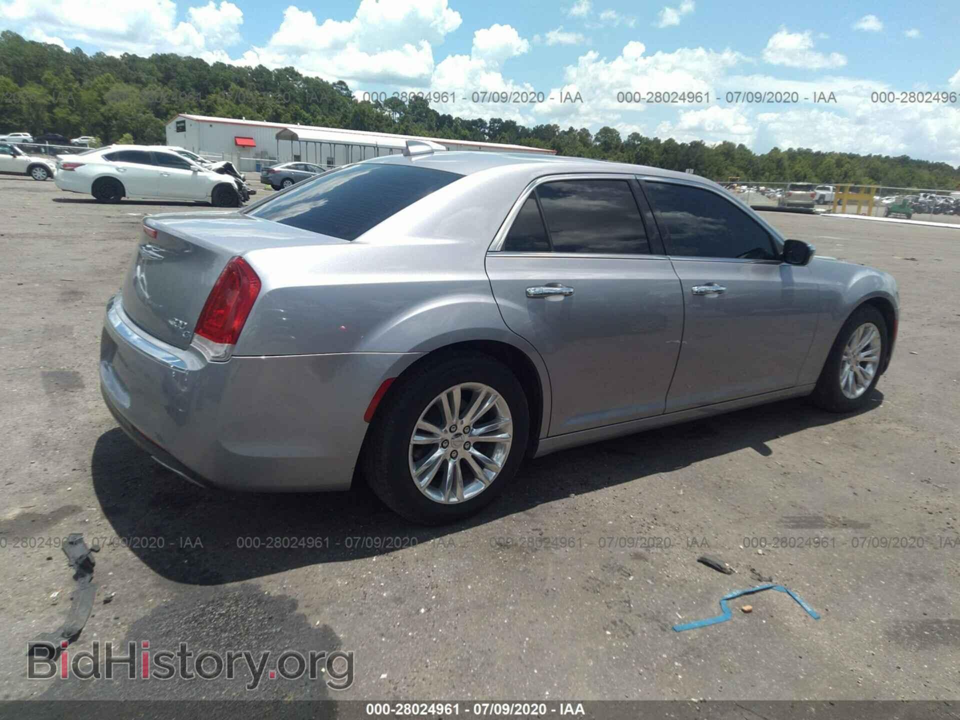 2016 CHRYSLER 300 - VIN: 2C3CCAEG5GH328573 - Фото 4
