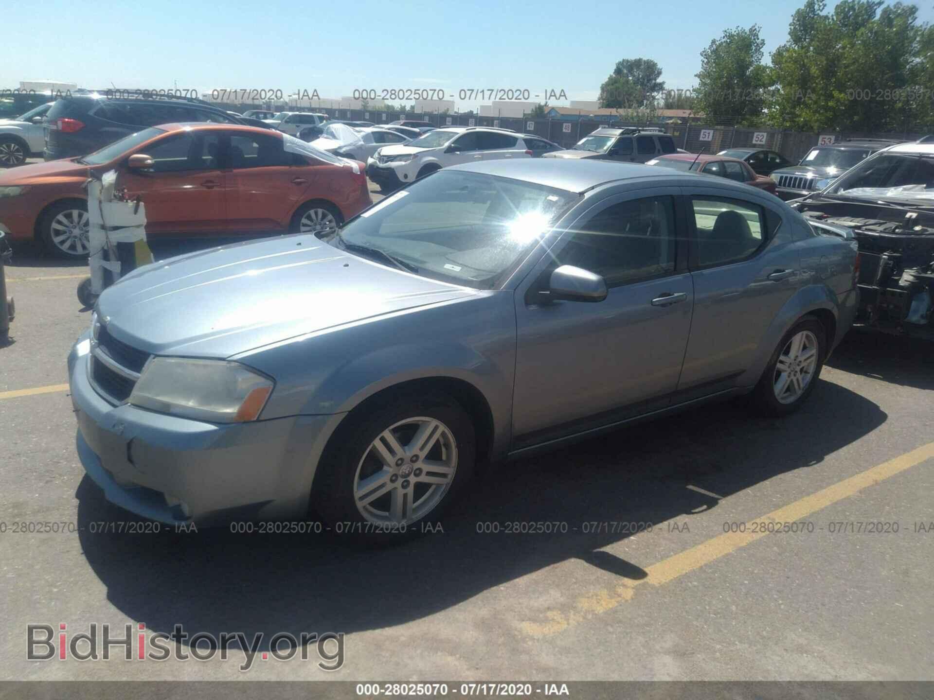 2010 DODGE AVENGER - VIN: 1B3CC5FB6AN231873 - Фото 2