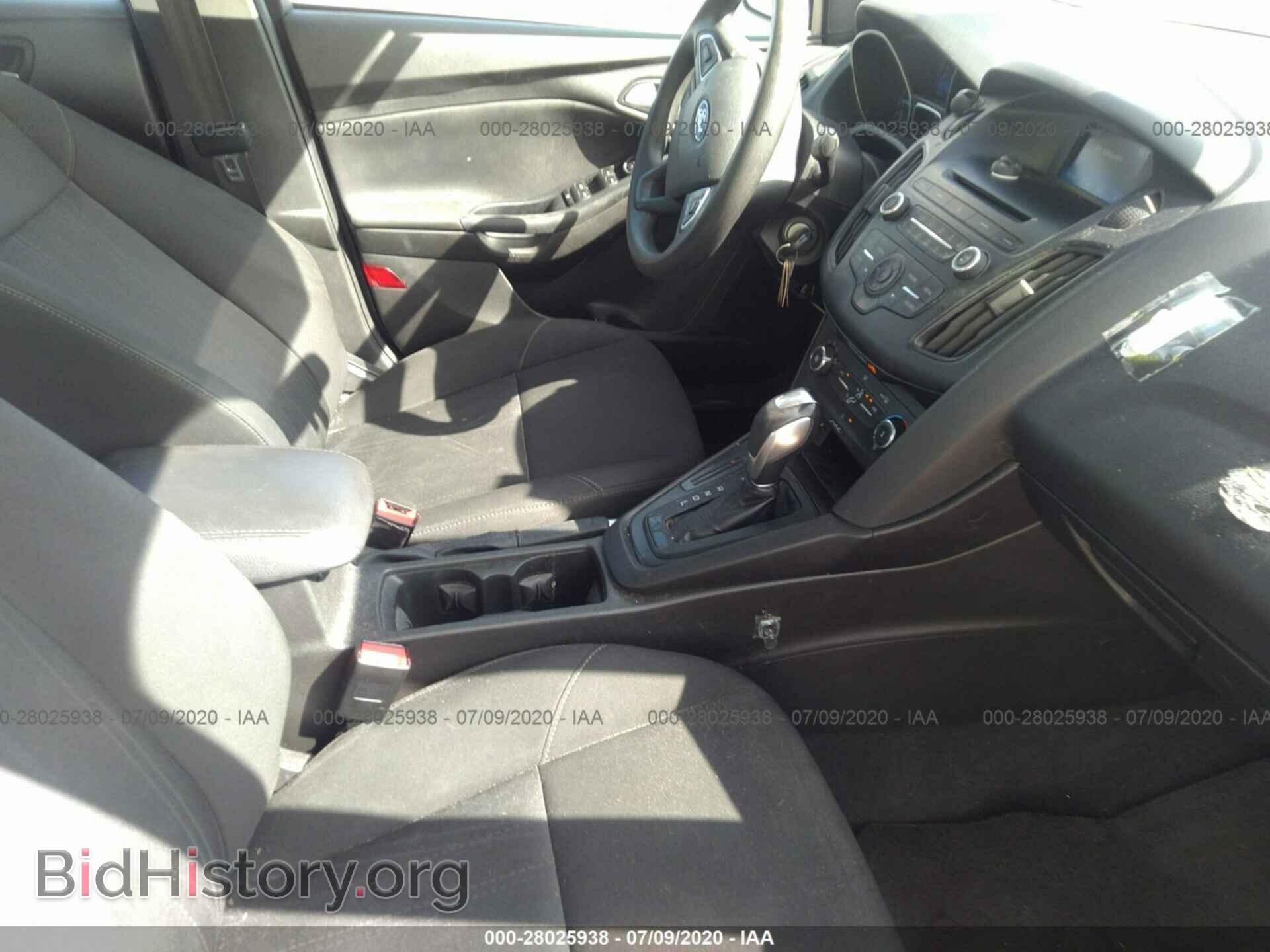 2016 FORD FOCUS - VIN: 1FADP3F22GL269526 - Photo 5