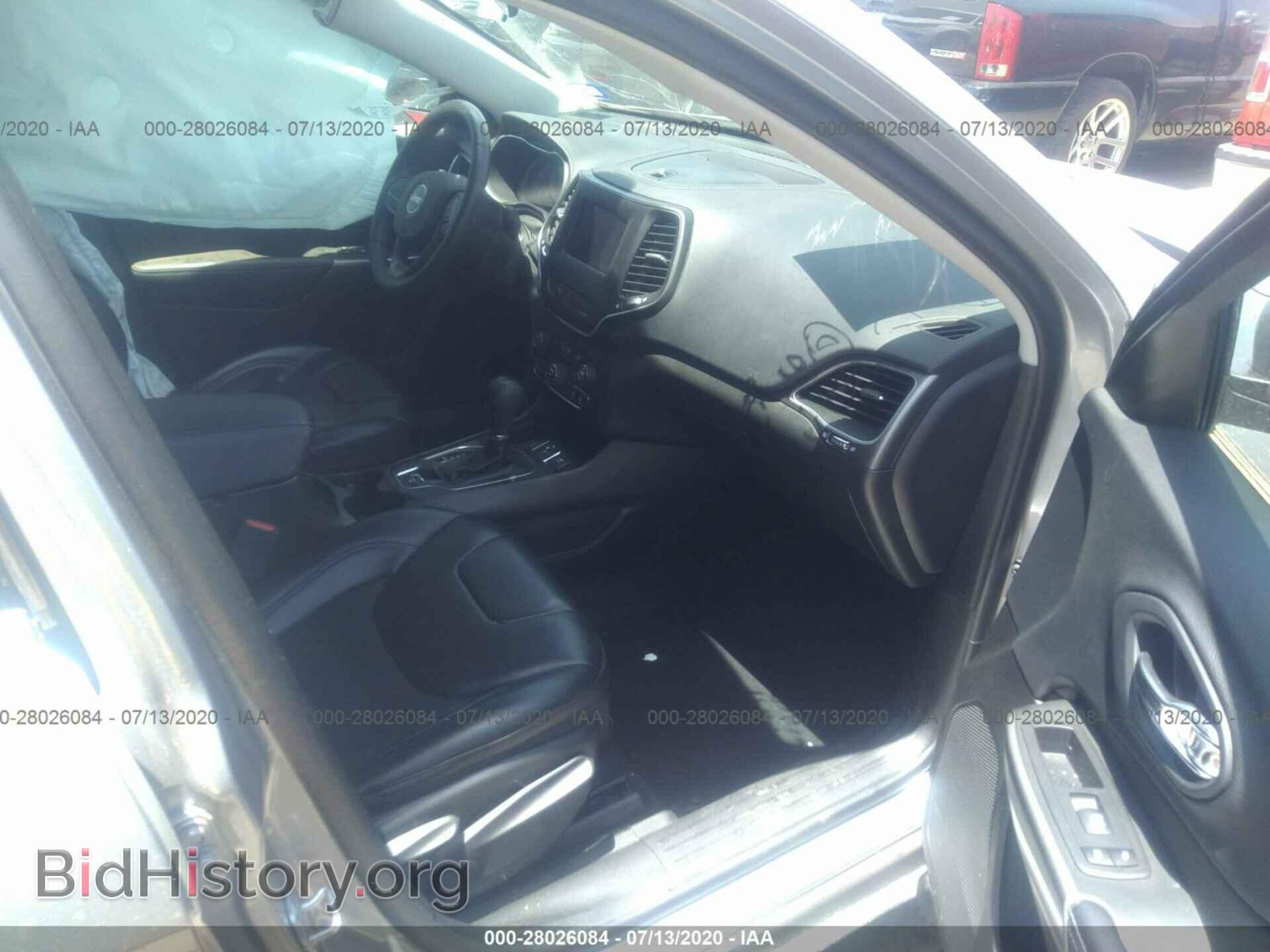 2019 JEEP CHEROKEE - VIN: 1C4PJLLB4KD316345 - Фото 5