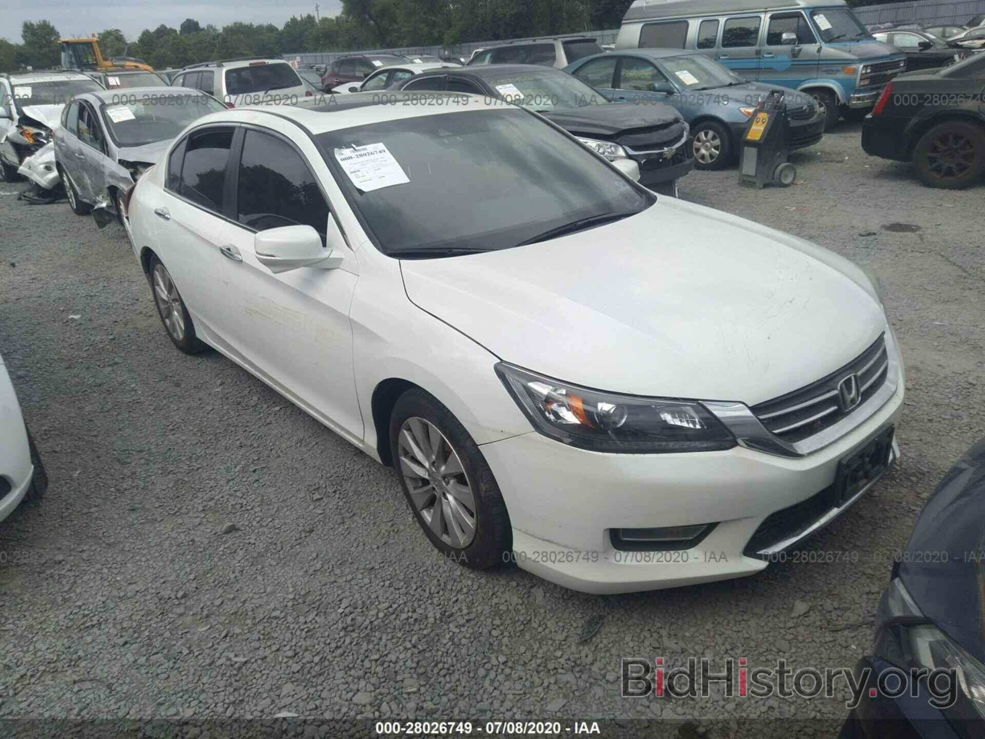 Photo 1HGCR2F81DA211432 - HONDA ACCORD SDN 2013