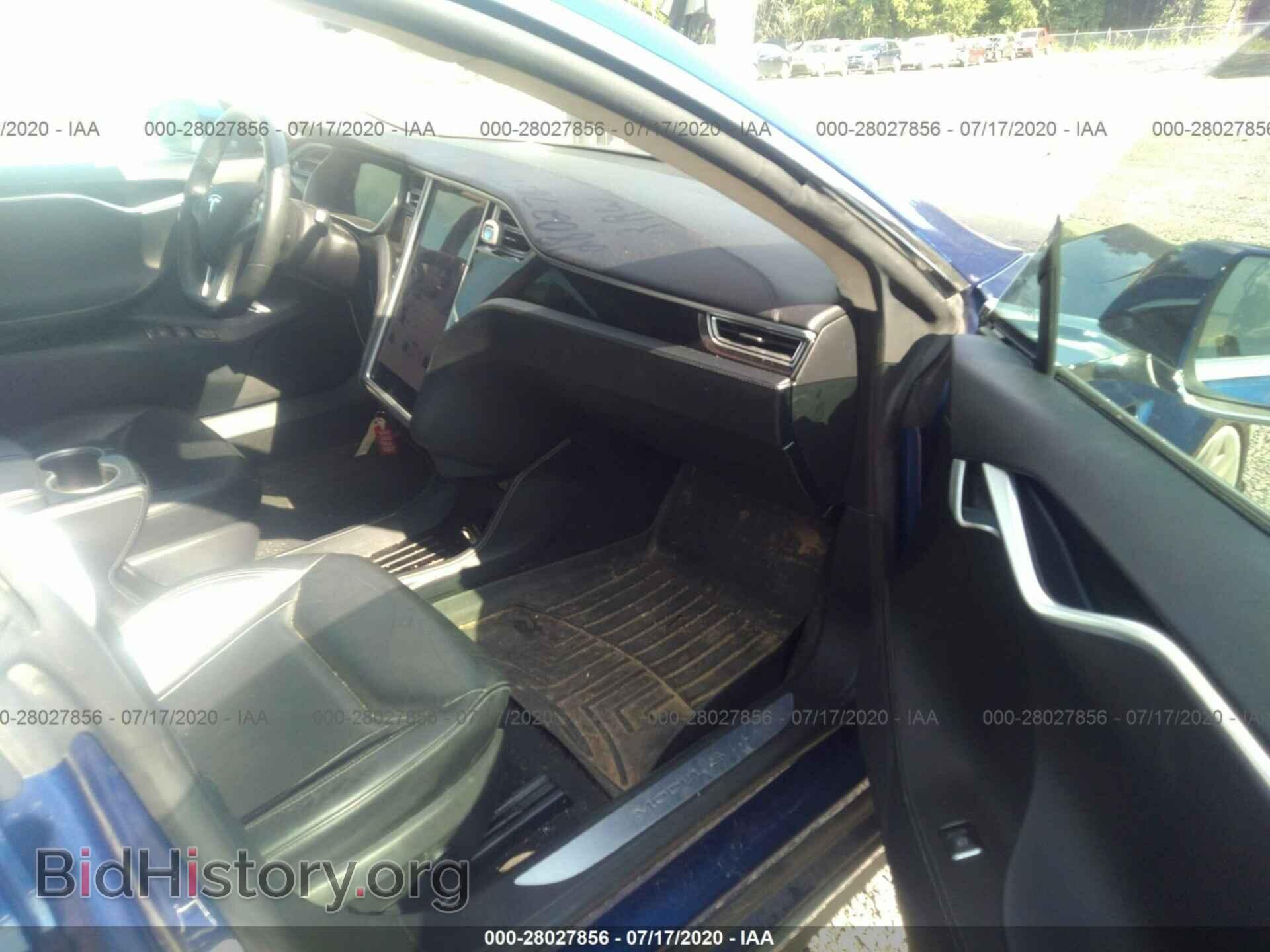 2016 TESLA MODEL S - VIN: 5YJSA1E18GF132352 - Фото 5