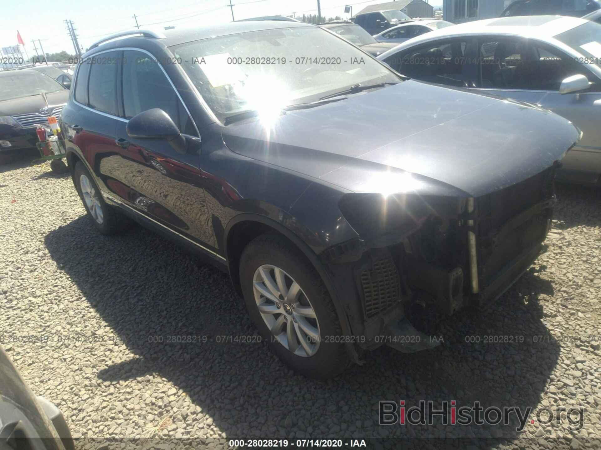 Photo WVGFK9BPXCD001829 - VOLKSWAGEN TOUAREG 2012