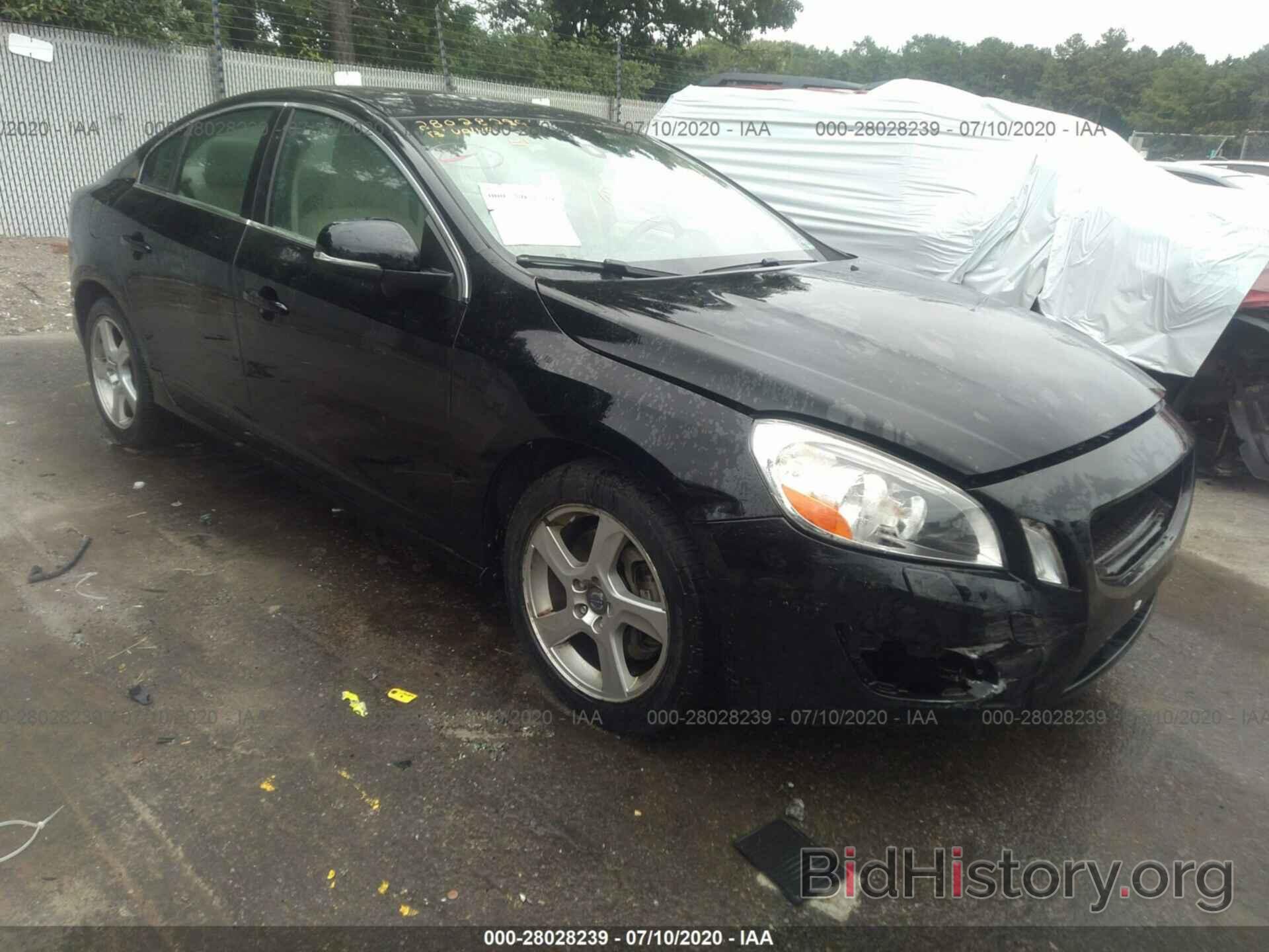 Photo YV1612FH4D2195833 - VOLVO S60 2013