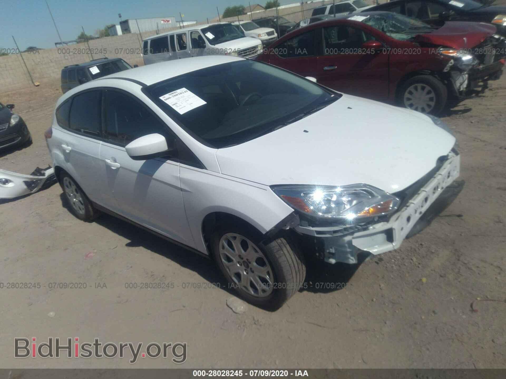 Photo 1FAHP3K23CL452578 - FORD FOCUS 2012