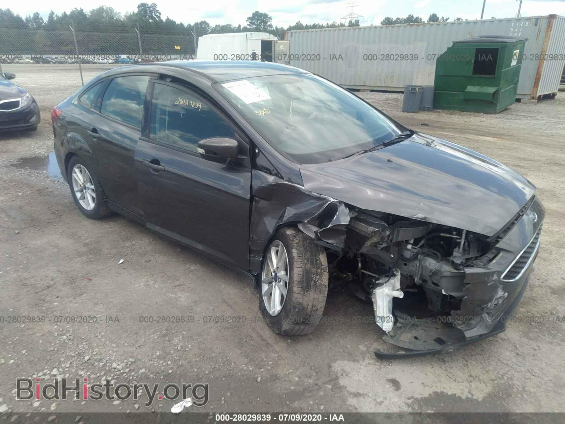Photo 1FADP3F28HL251422 - FORD FOCUS 2017