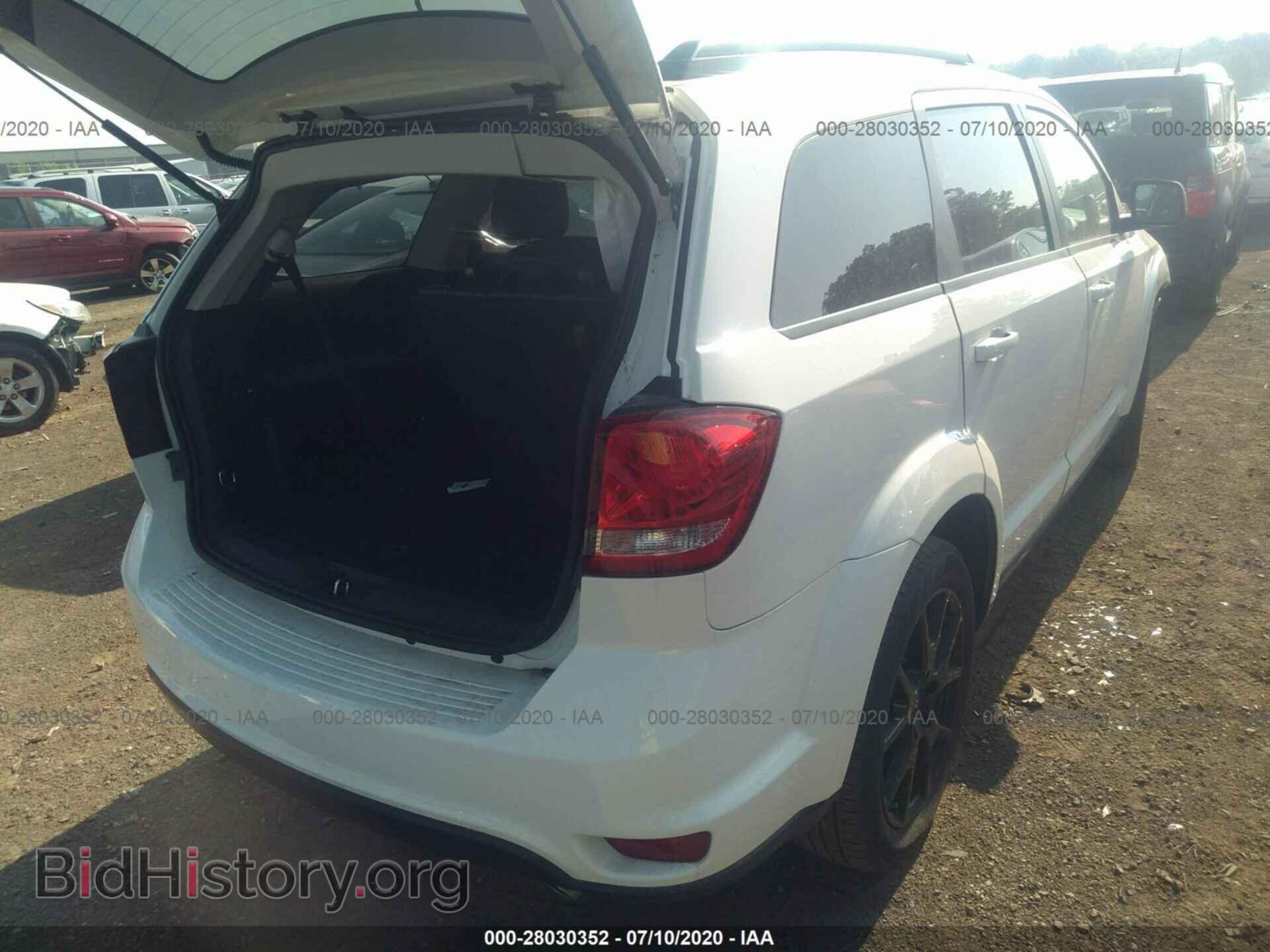 2019 DODGE JOURNEY - VIN: 3C4PDDEG5KT759555 - Фото 4