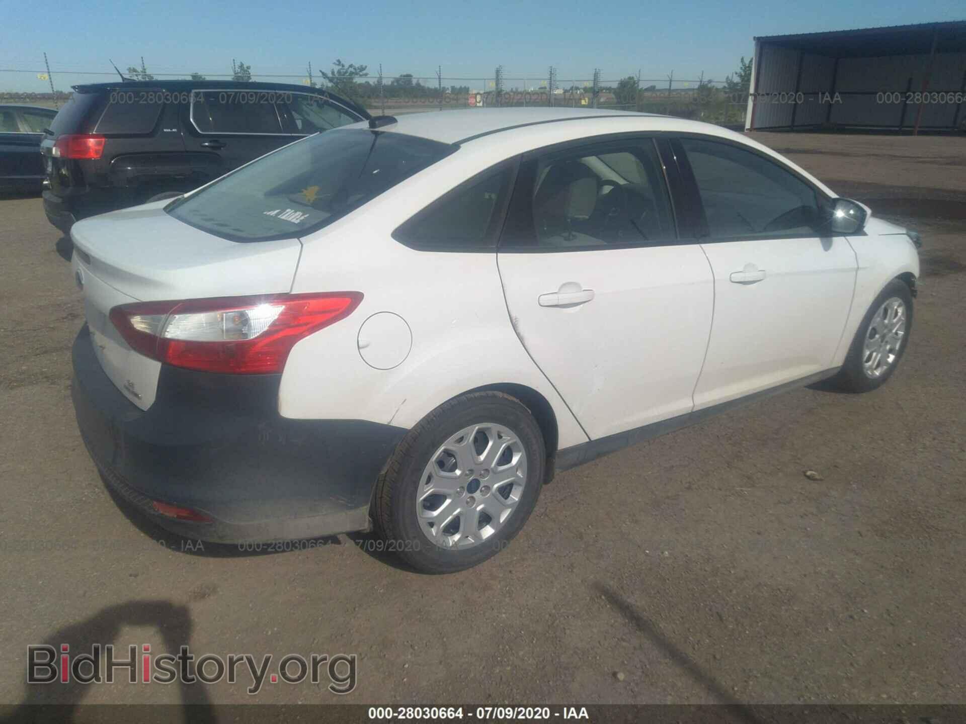 2012 FORD FOCUS - VIN: 1FAHP3F25CL451586 - Photo 4
