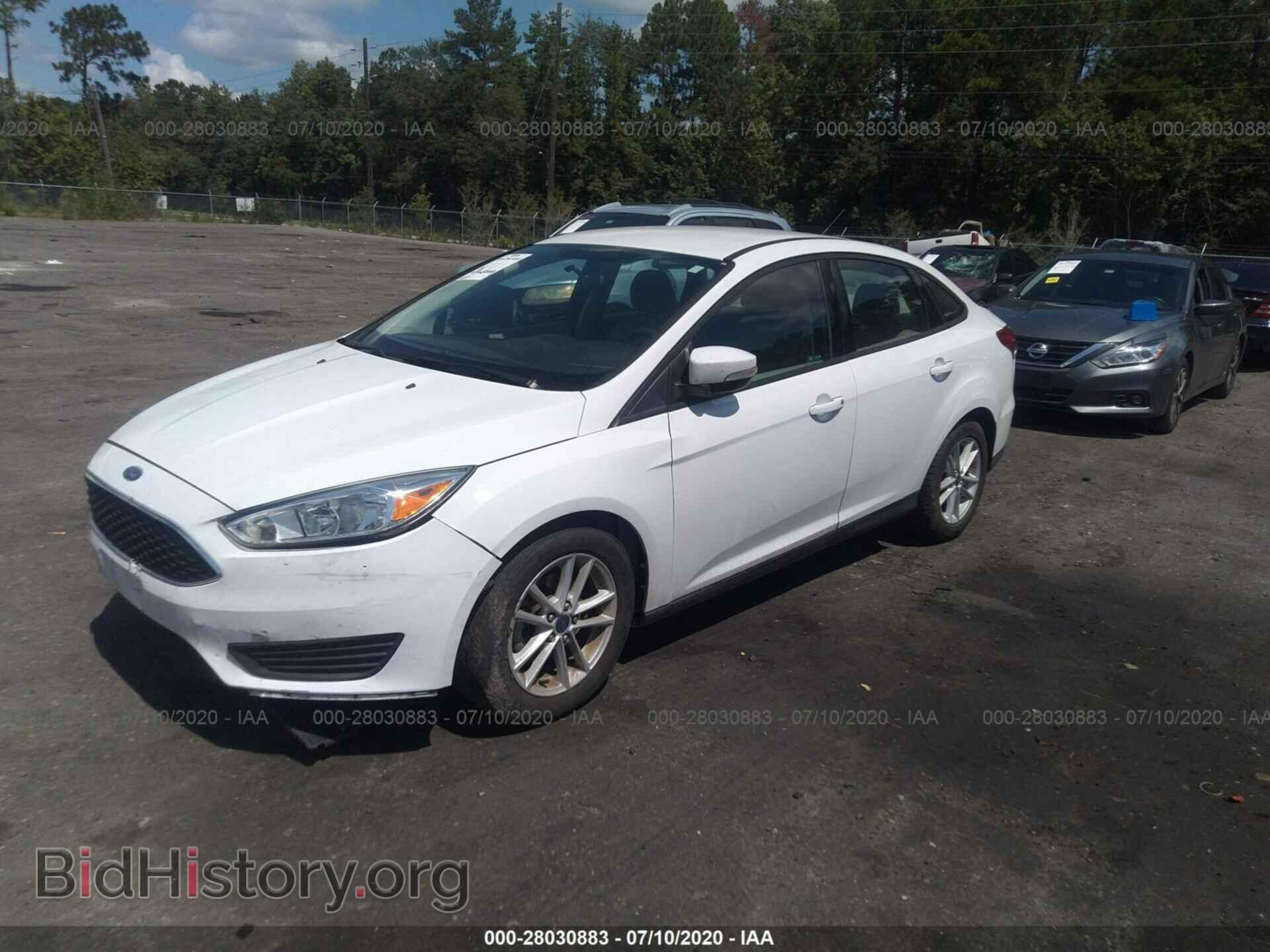 2017 FORD FOCUS - VIN: 1FADP3F26HL228012 - Photo 2