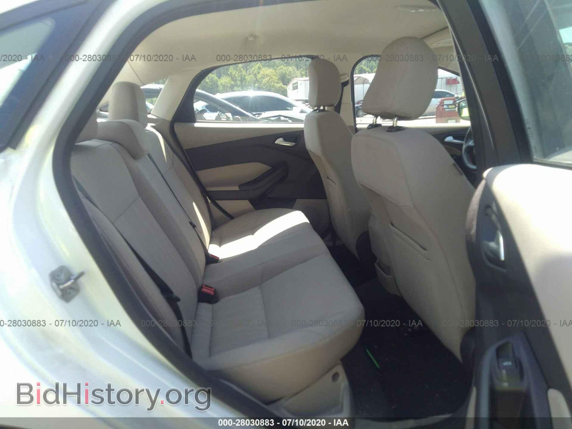2017 FORD FOCUS - VIN: 1FADP3F26HL228012 - Photo 8