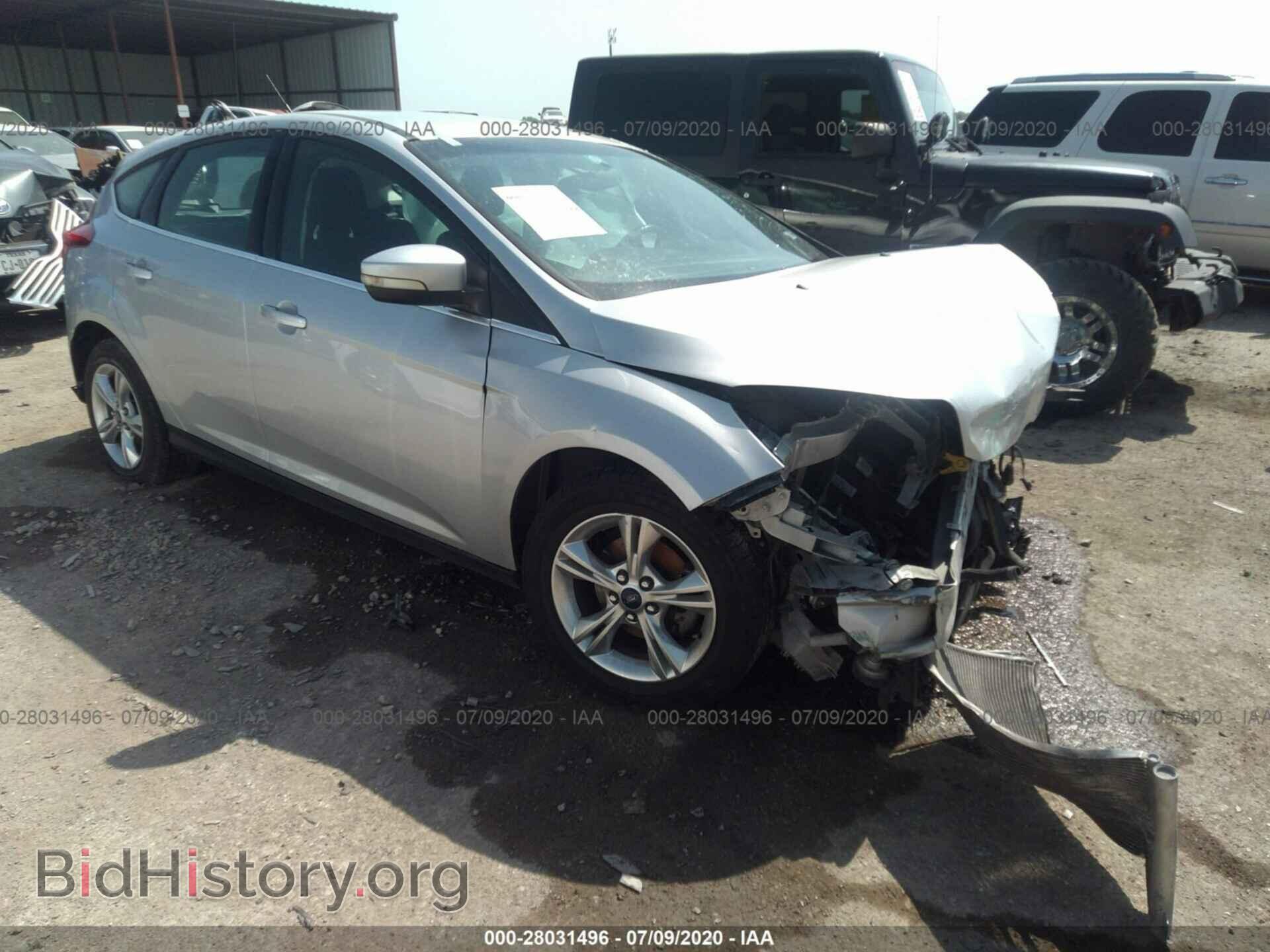 Photo 1FAHP3M21CL374878 - FORD FOCUS 2012