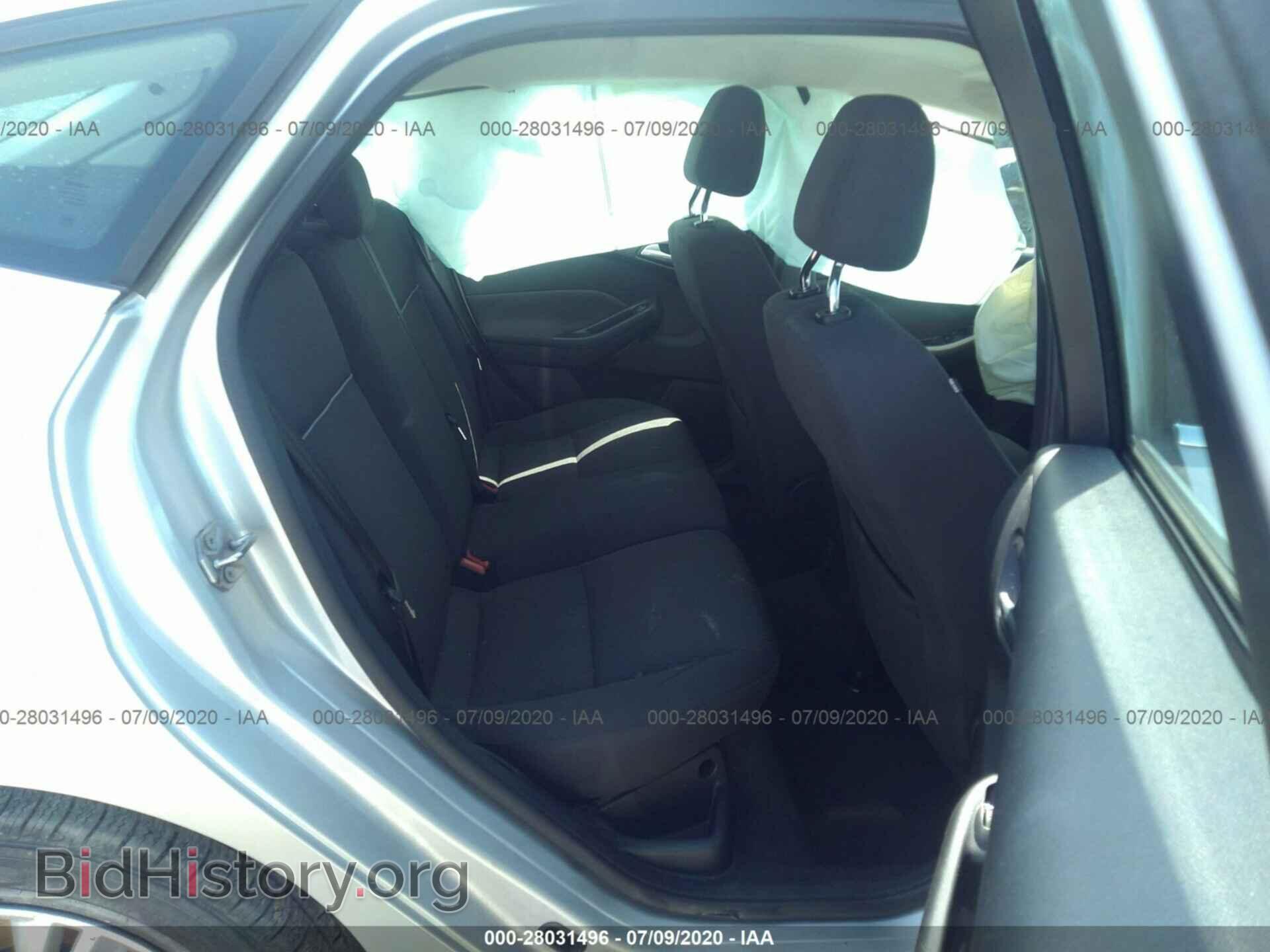 2012 FORD FOCUS - VIN: 1FAHP3M21CL374878 - Photo 8