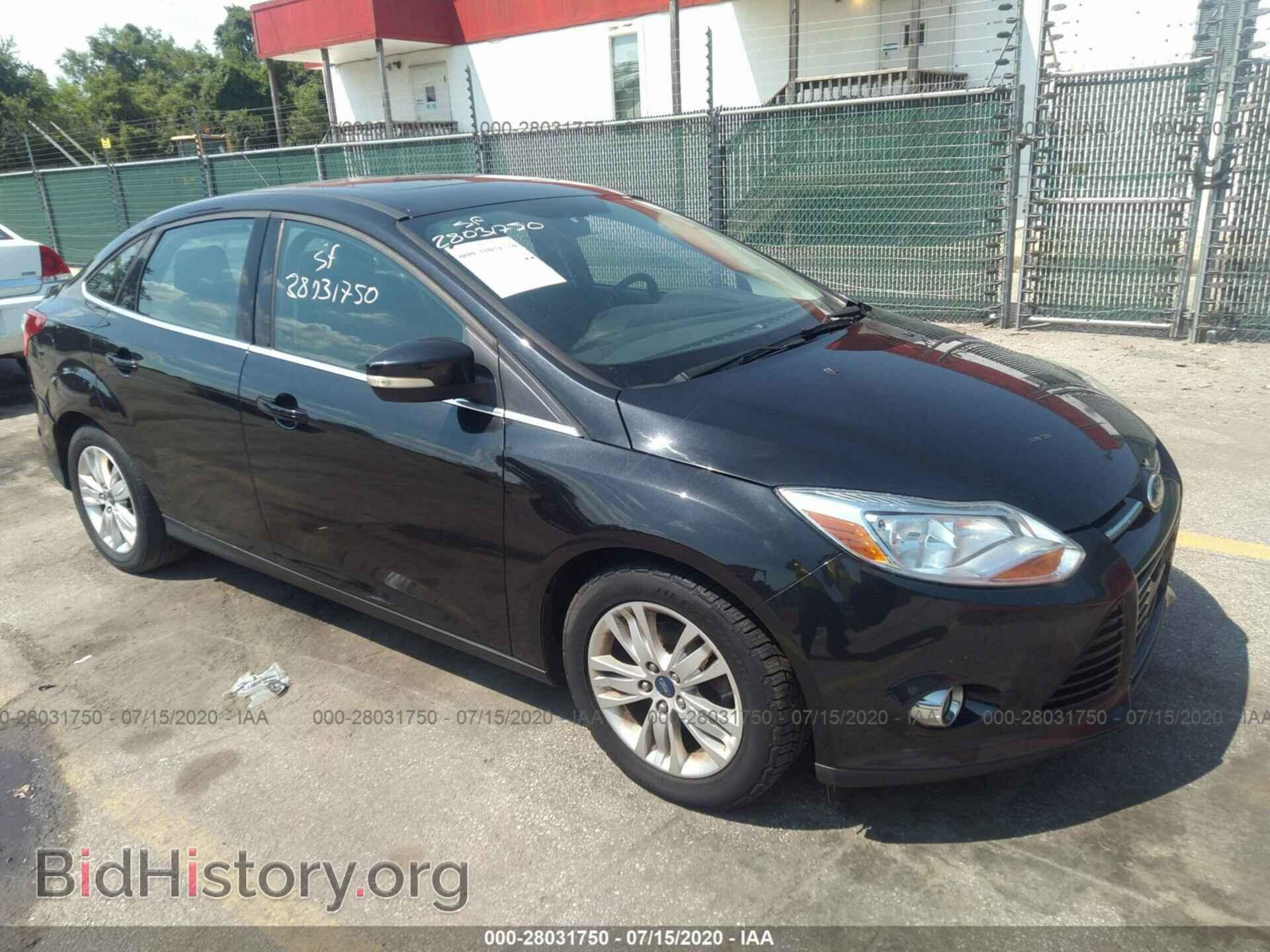 Photo 1FAHP3H20CL460337 - FORD FOCUS 2012