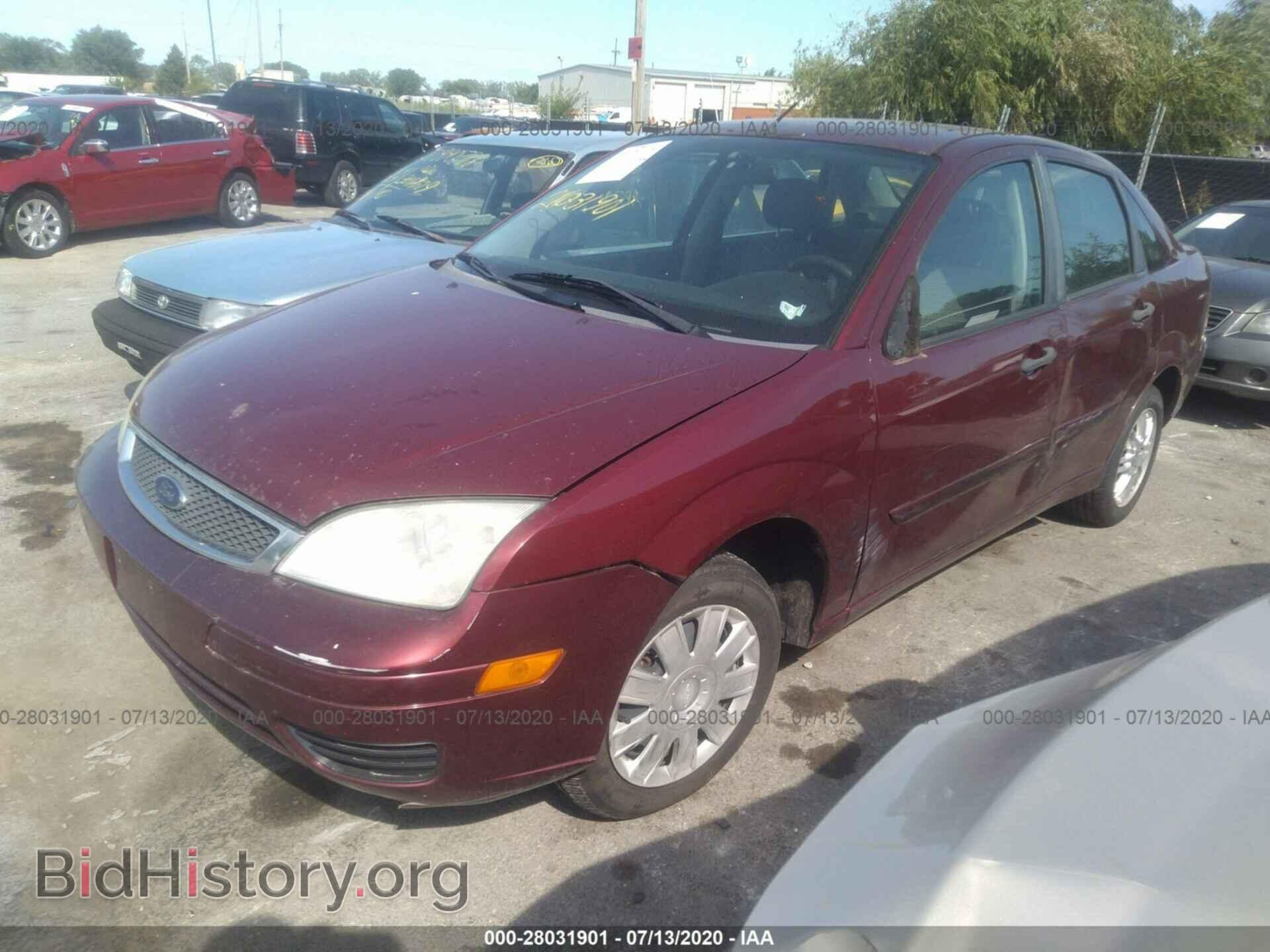 2007 FORD FOCUS - VIN: 1FAFP34N17W123798 - Фото 2