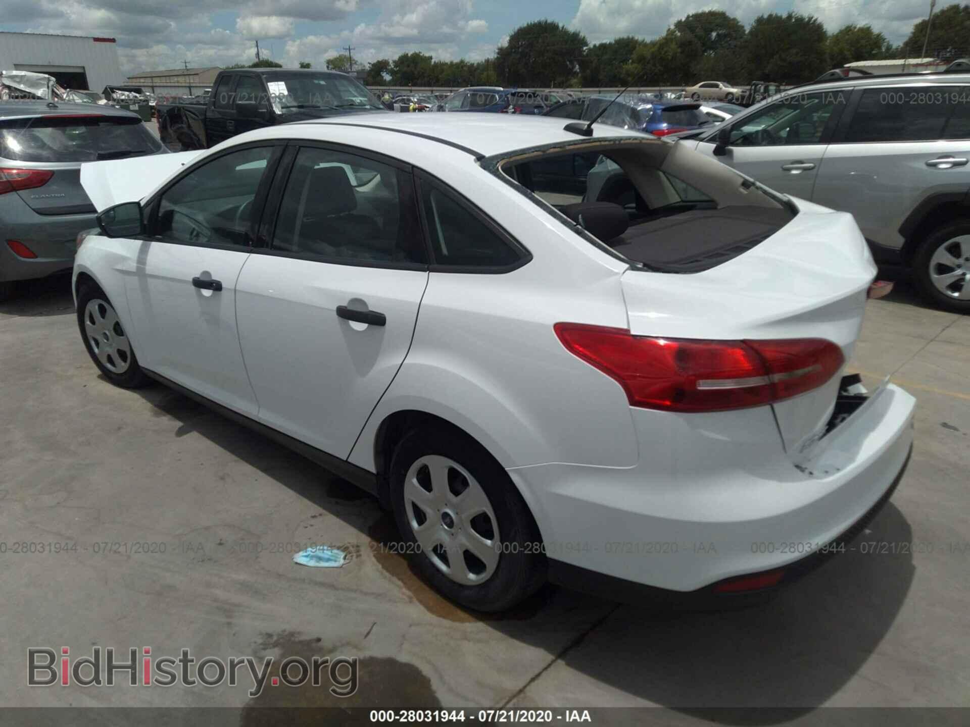 2016 FORD FOCUS - VIN: 1FADP3E22GL352567 - Photo 3