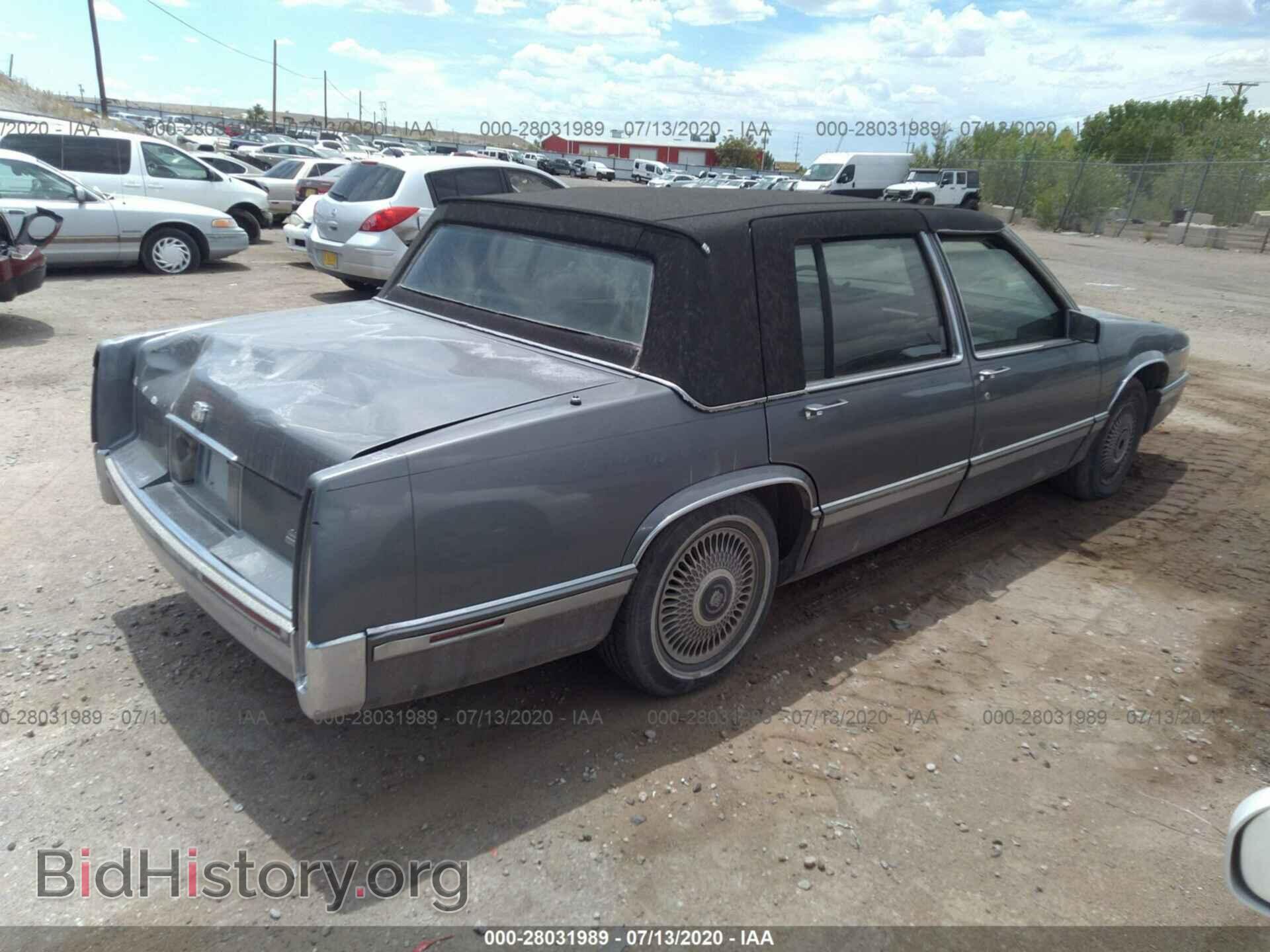1993 CADILLAC DEVILLE - VIN: 1G6CD53B8P4206992 - Photo 4